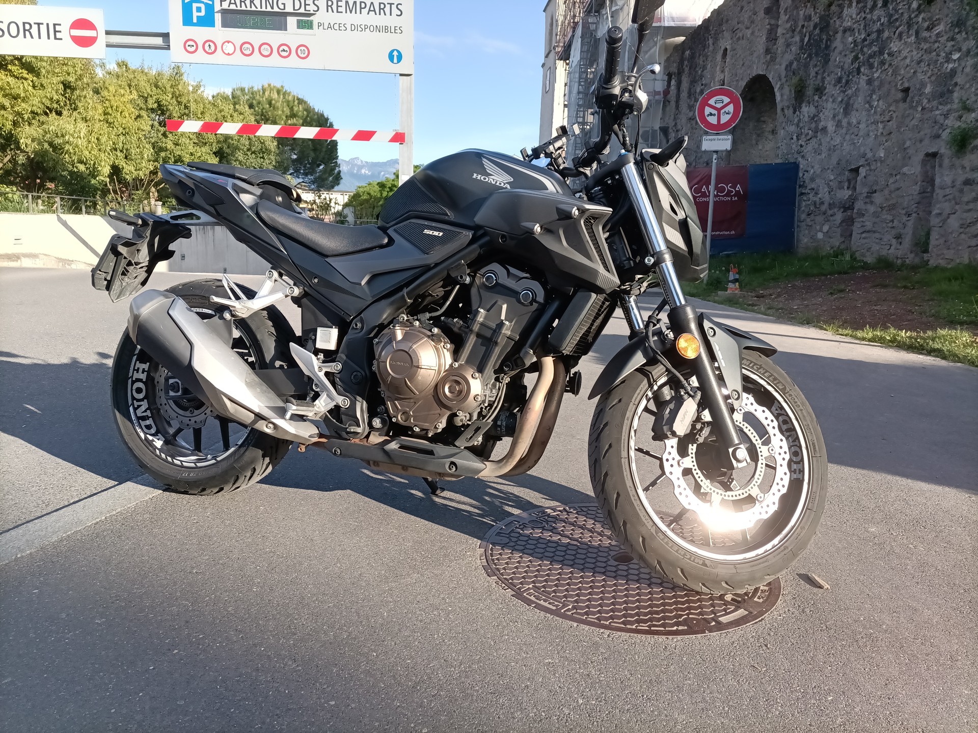 HONDA CB 500 F-image-12