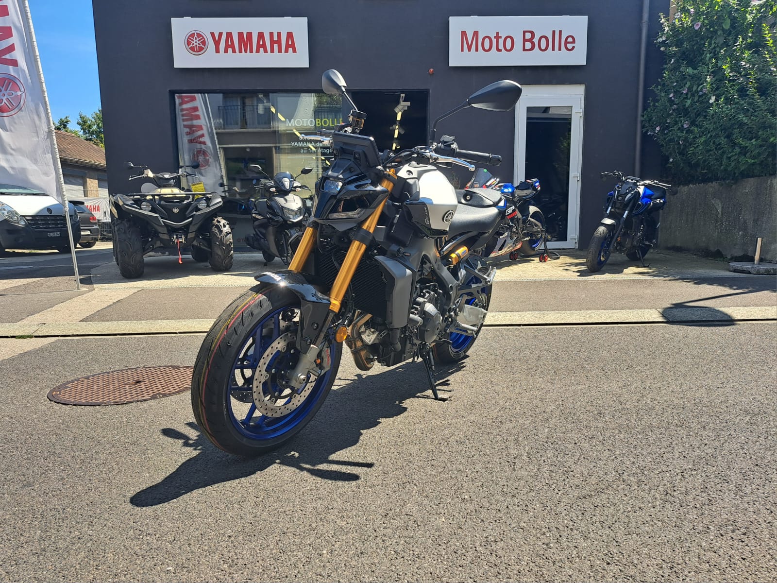 YAMAHA MT-09 SP-image-1