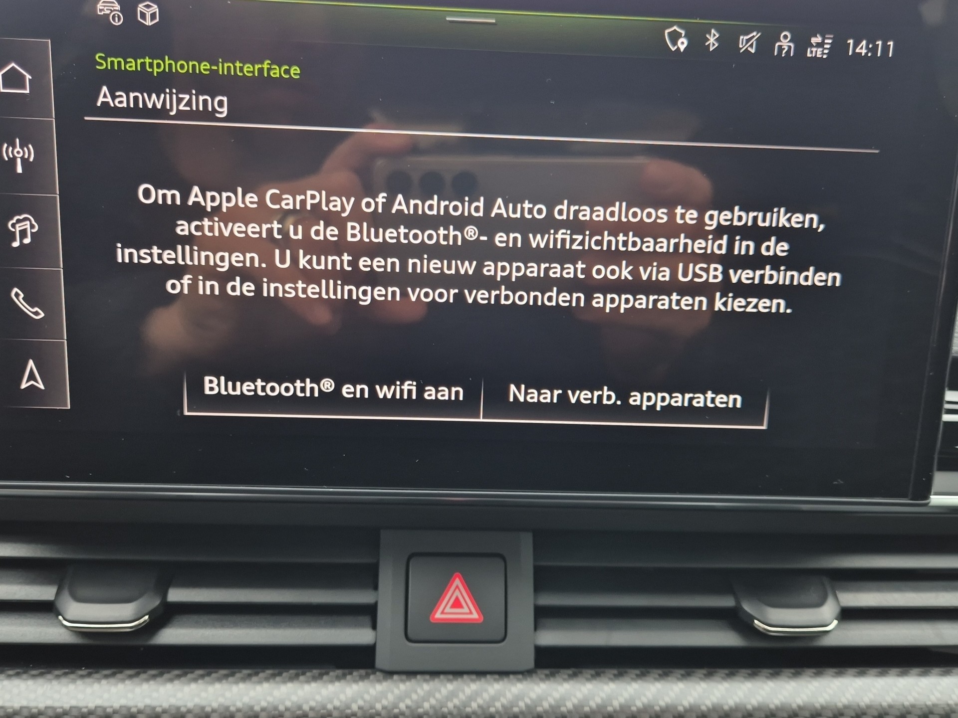 AUDI RS4 Avant 25 year edition quattro tiptronic-image-19