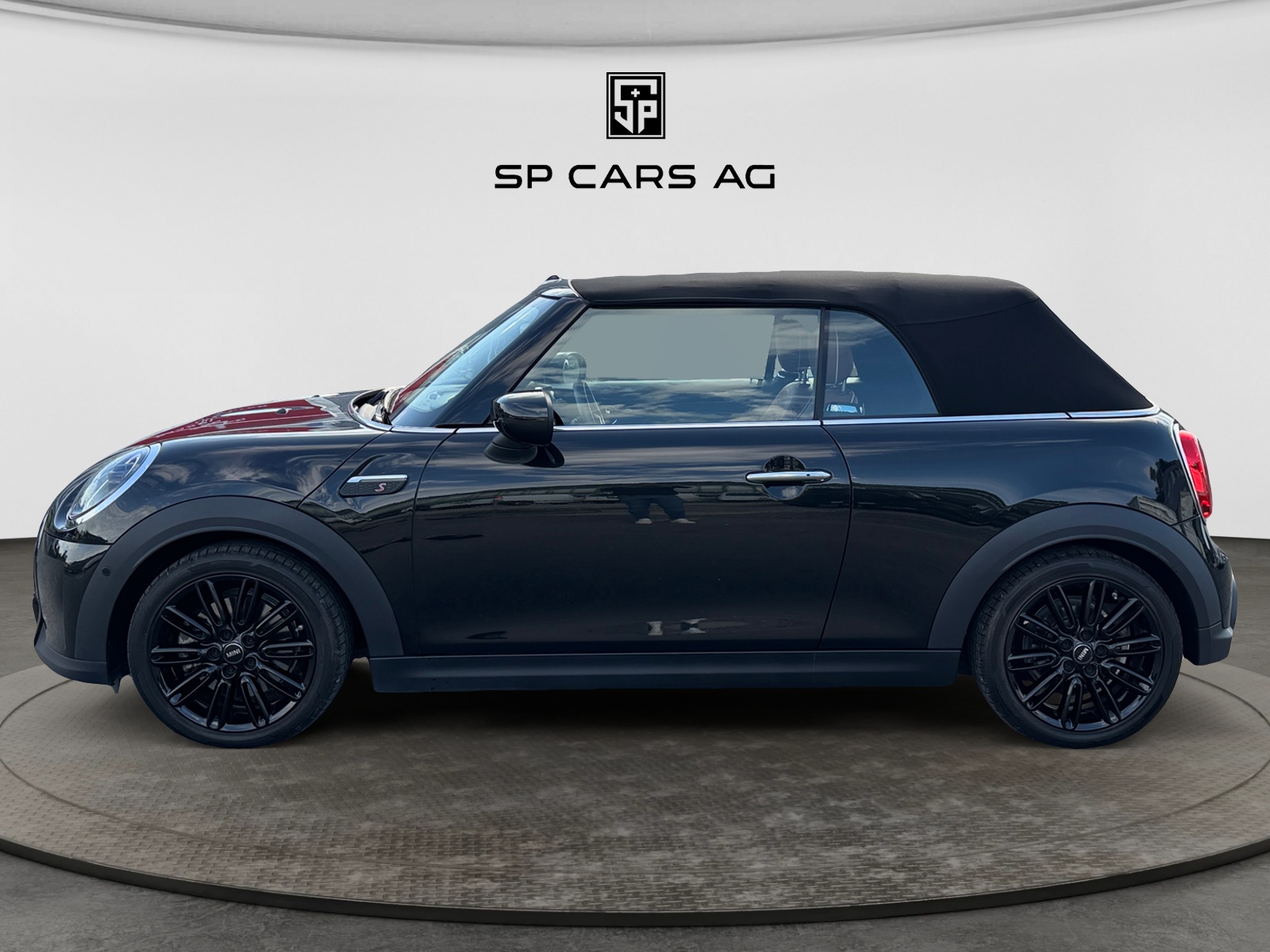 MINI Cooper S Cabriolet DKG-showroom-element-1