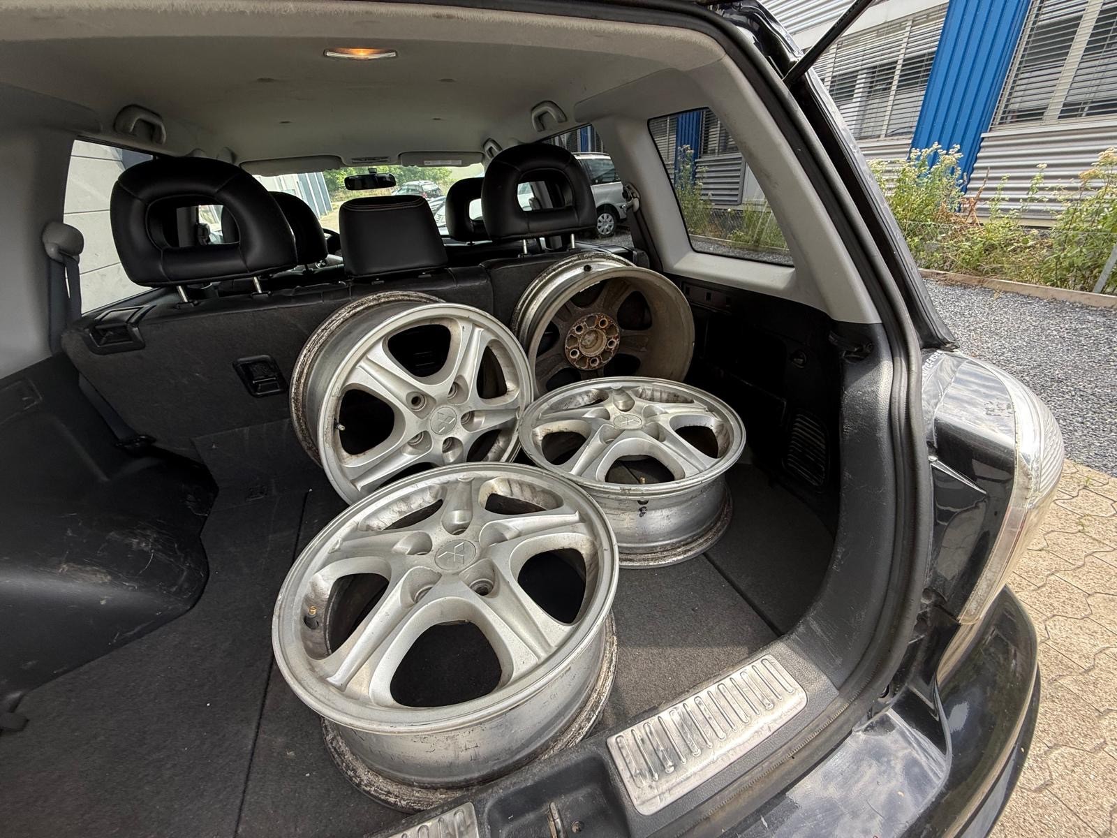 MITSUBISHI Outlander 2.0 16V Turbo-image-7