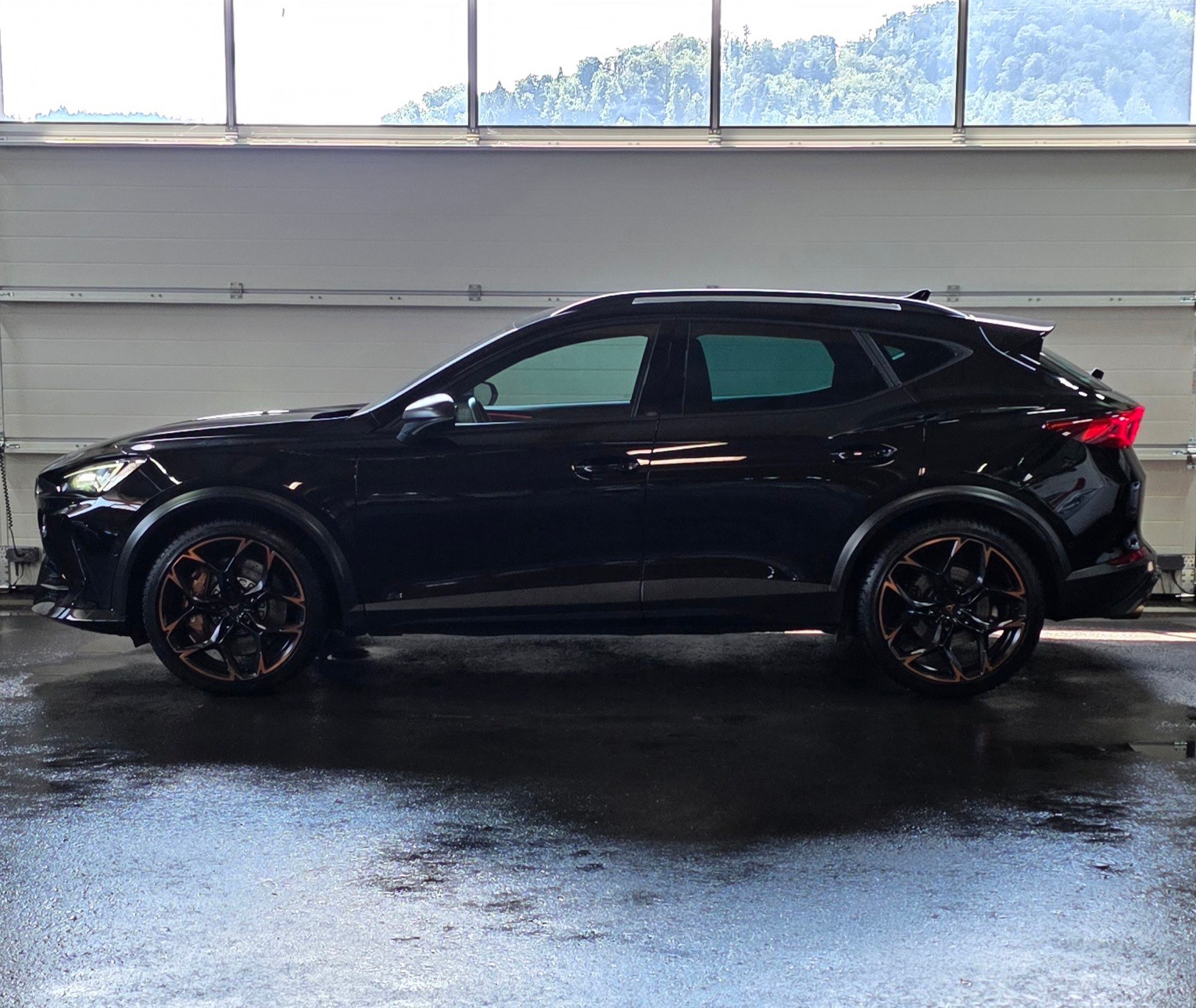 CUPRA Formentor 2.5TSI VZ5 4Drive DSG *Carbonschalensitze*Spurhalte-&Abstandsassistent*Sitz-&Lenkradheizung*Parkassistent*-showroom-element-1