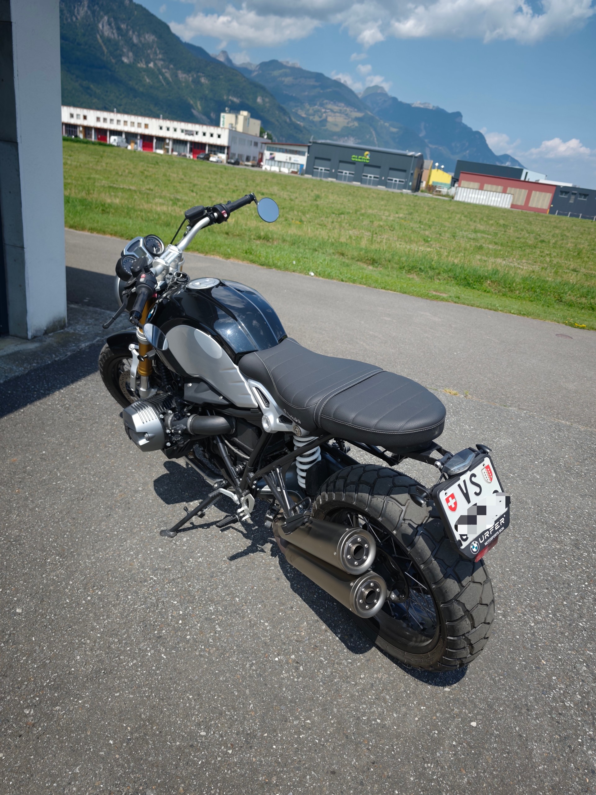 BMW R nineT ABS-image-1