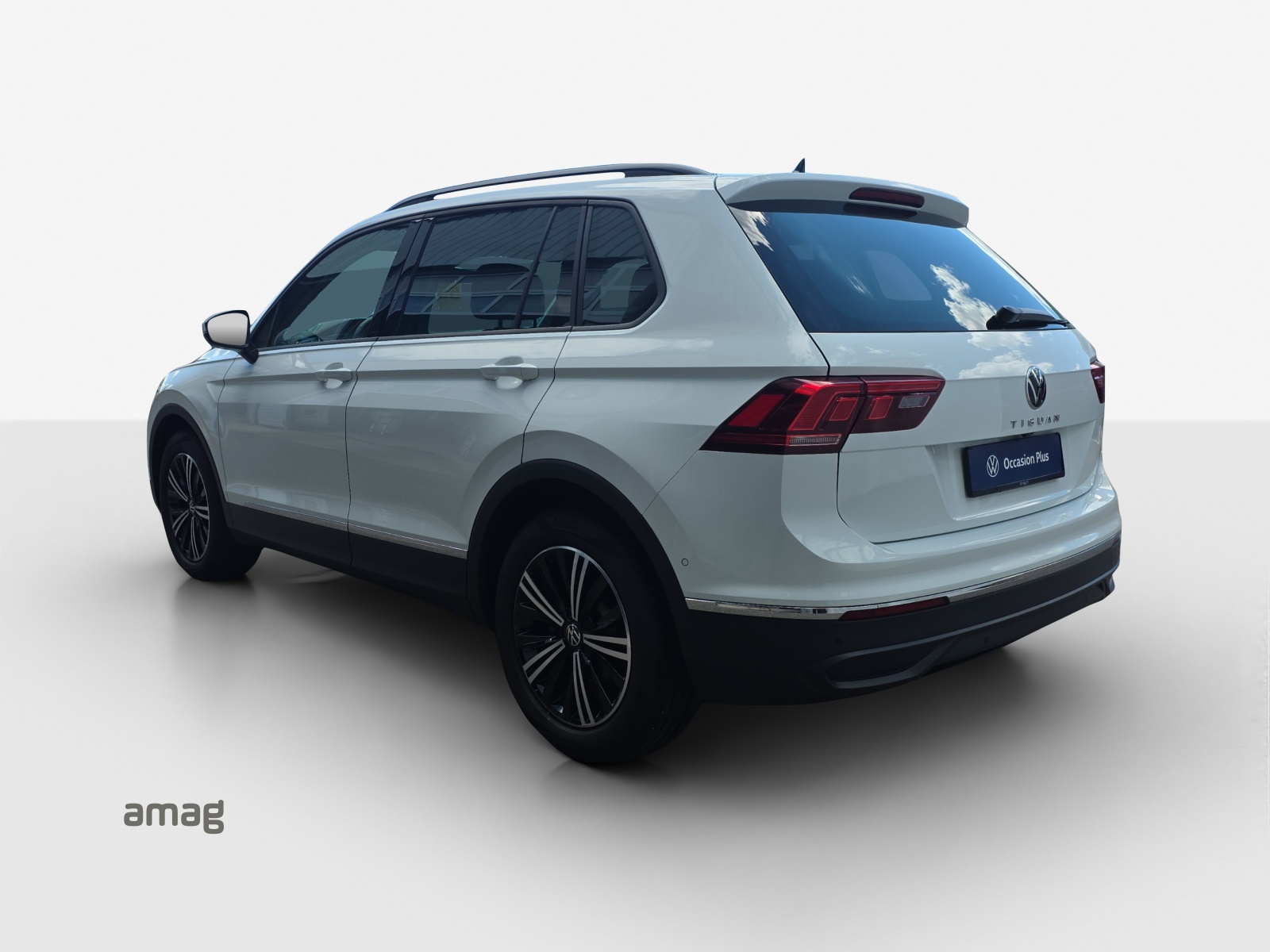VW Tiguan 1.5TSI Evo Life DSG-showroom-element-2