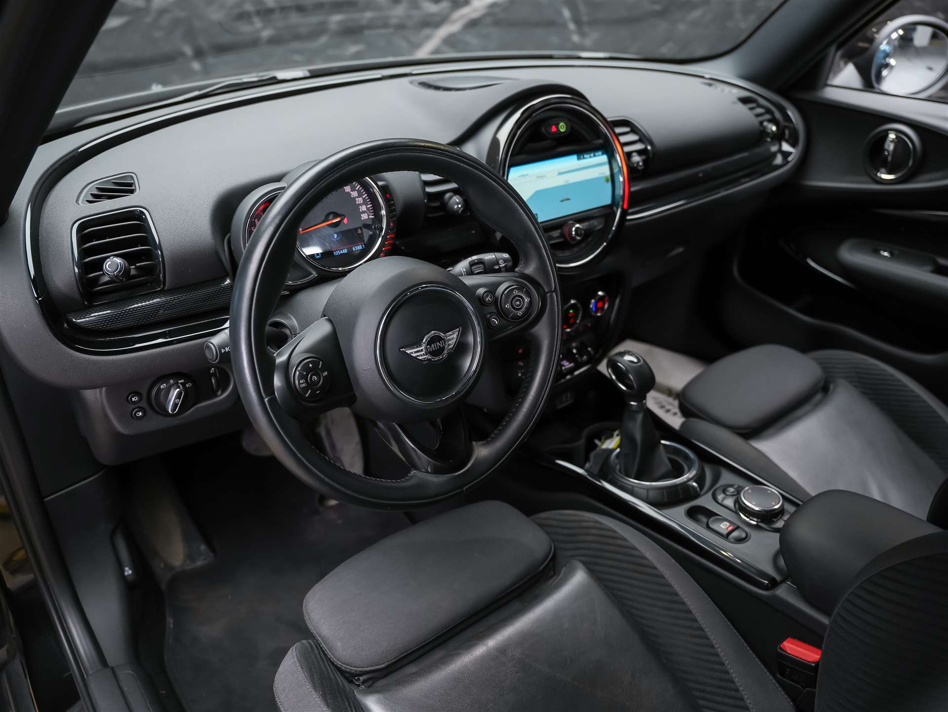 MINI Clubman Cooper S ALL4 Steptronic *Rückfahrkamera*Keyless Go*Standlüftung*-image-7