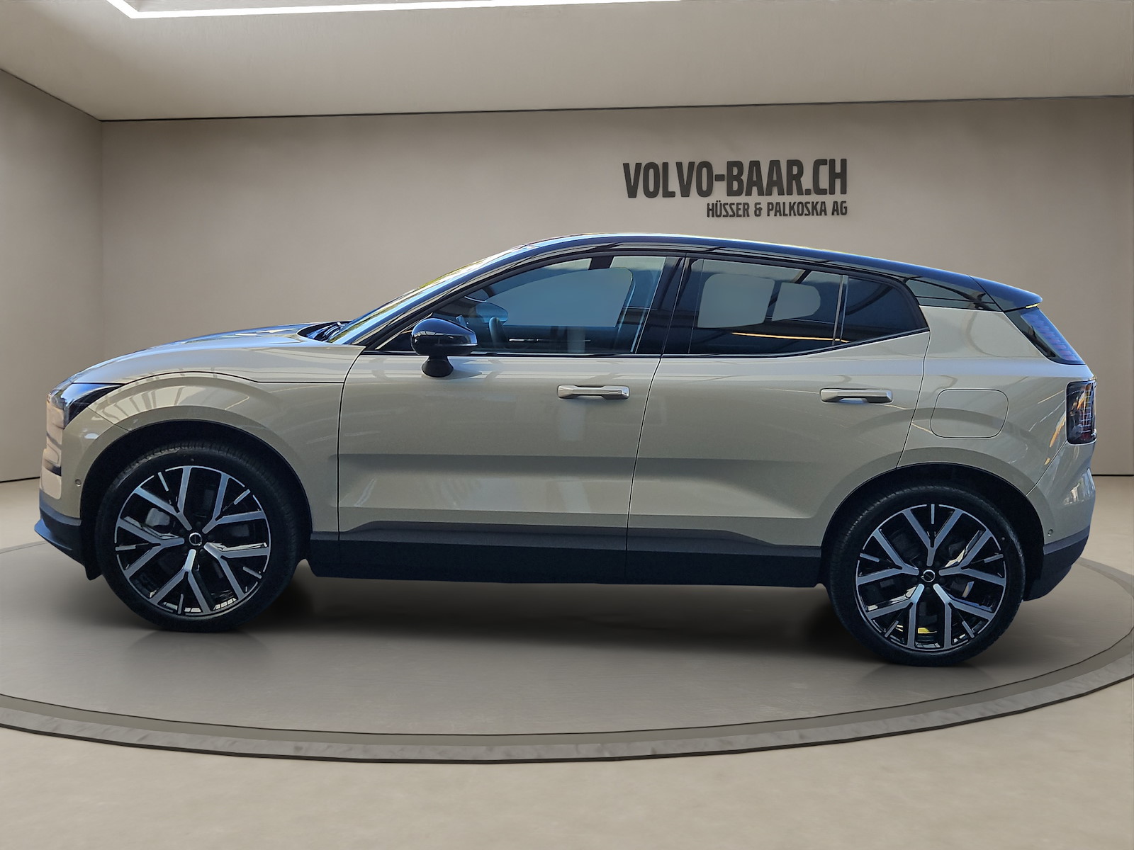 VOLVO EX 30 E60 Twin Ultra Performance AWD-showroom-element-1