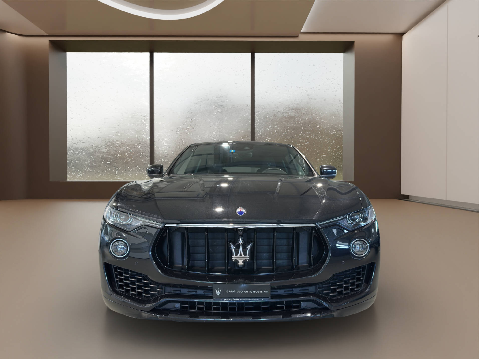 MASERATI Levante 3.0 V6 S GranLusso-showroom-element-1