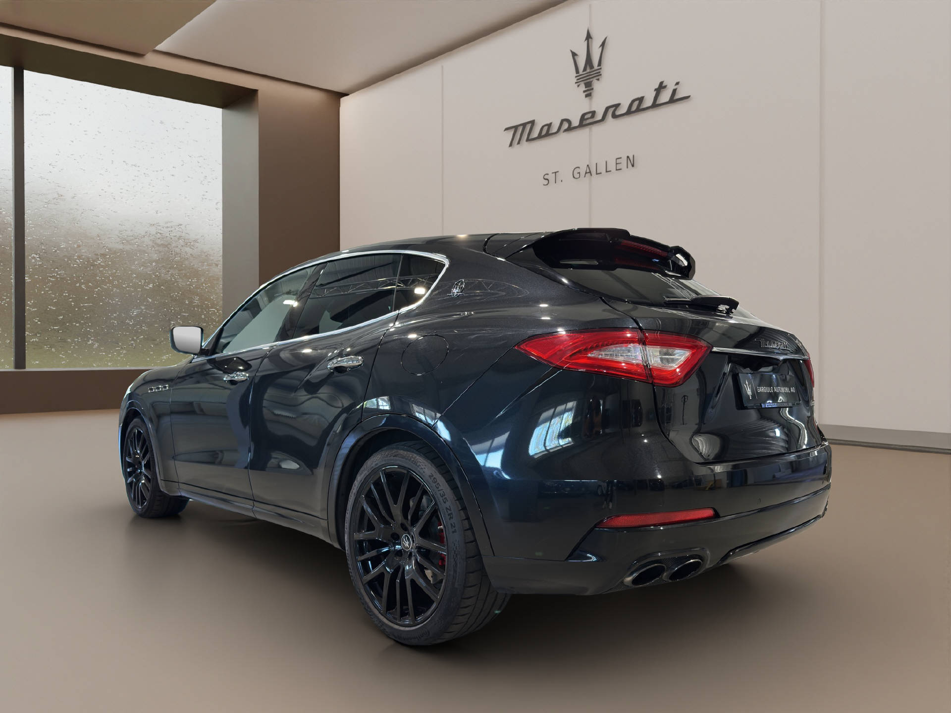MASERATI Levante 3.0 V6 S GranLusso-image-6