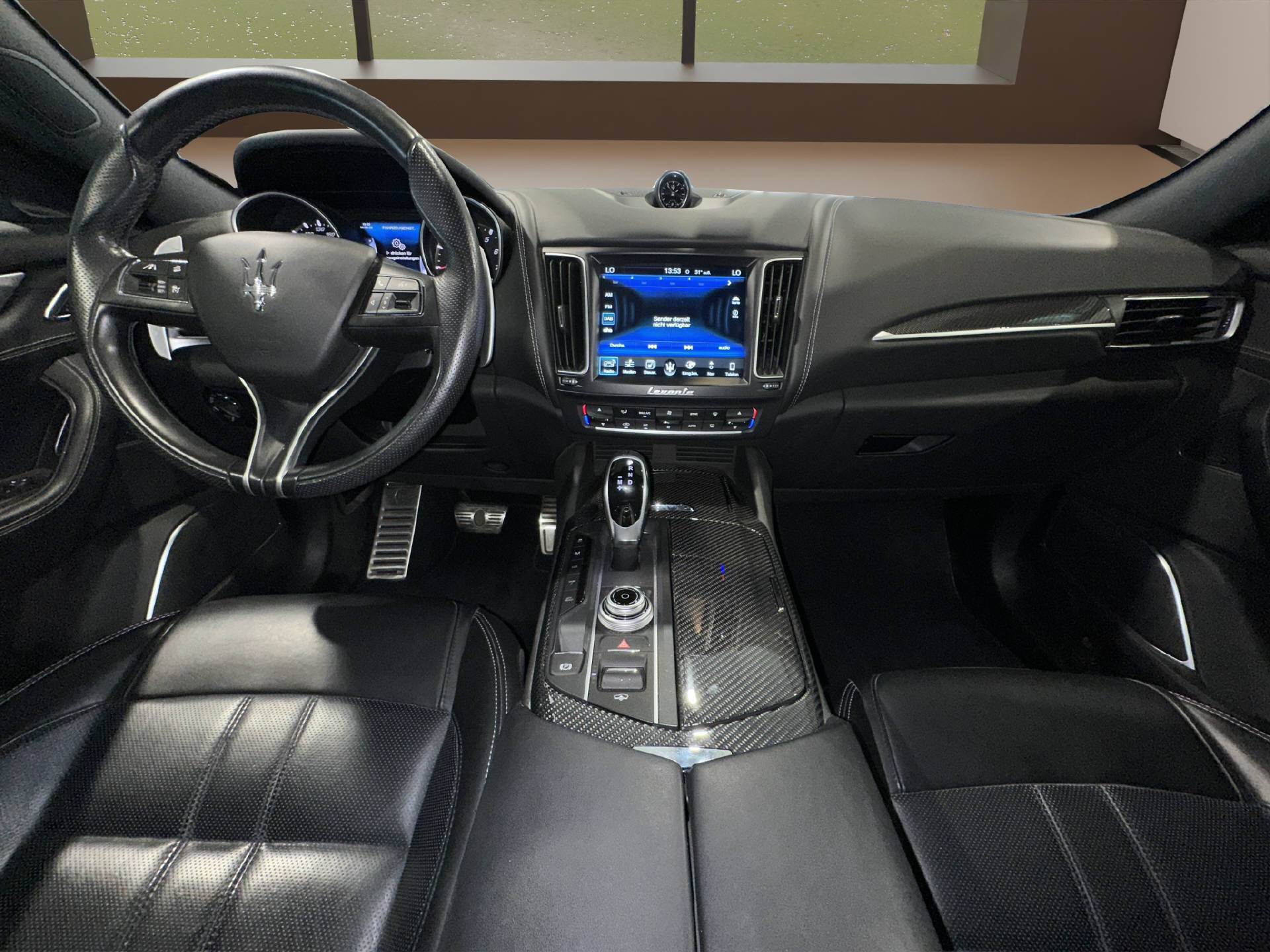 MASERATI Levante 3.0 V6 S GranLusso-image-13