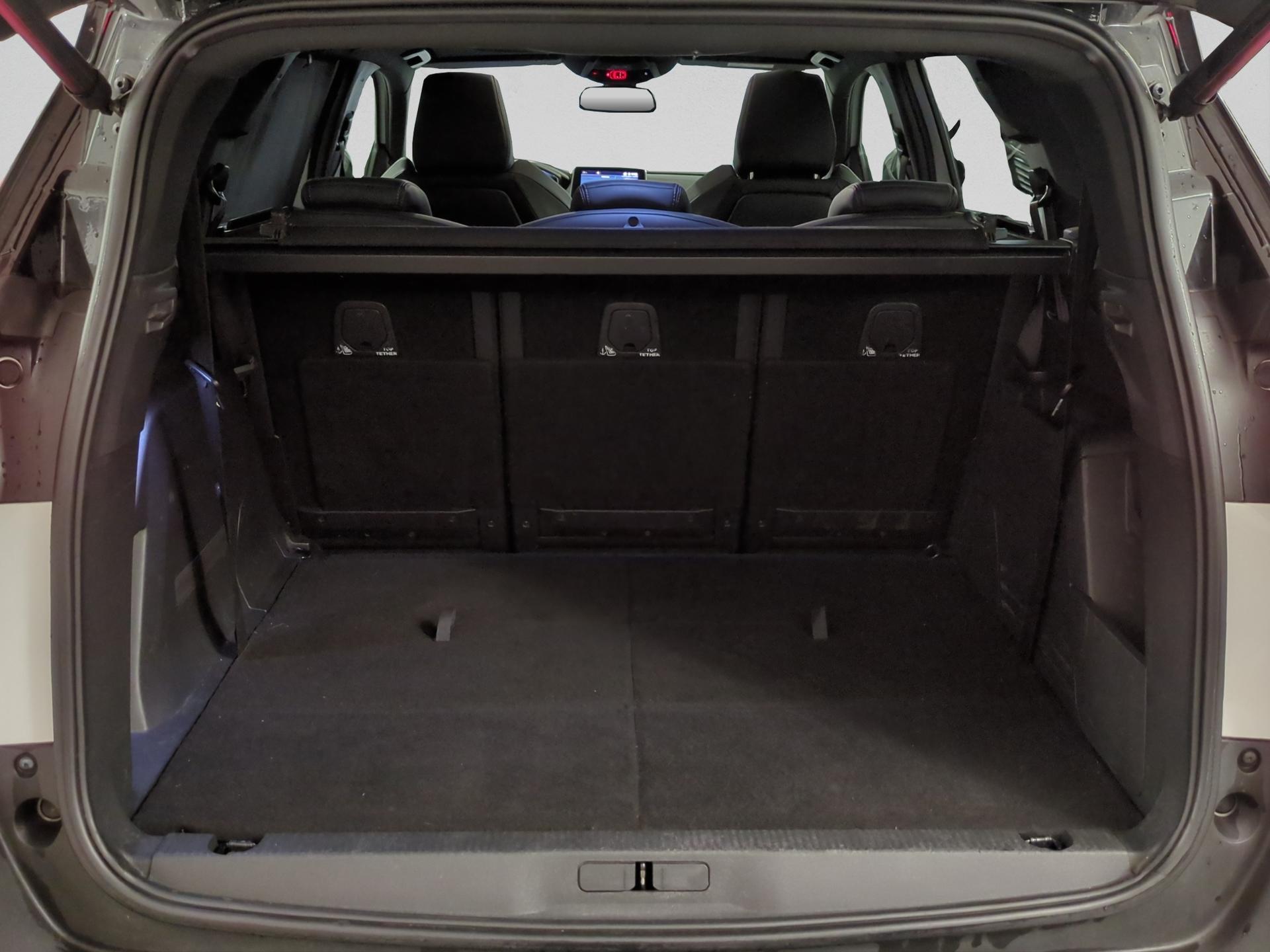 PEUGEOT 5008 1.6 THP GT Line EAT-image-15