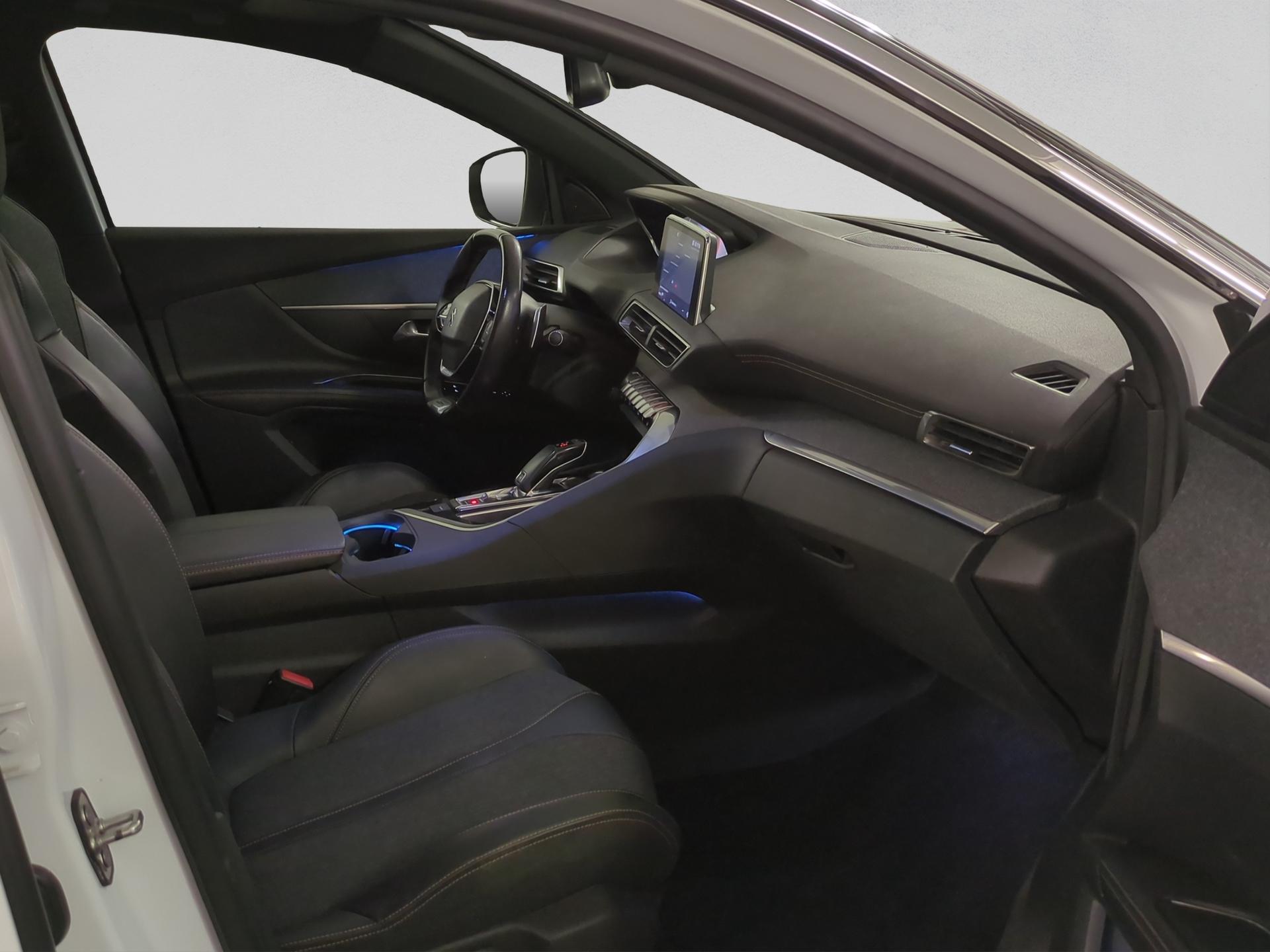 PEUGEOT 5008 1.6 THP GT Line EAT-image-16