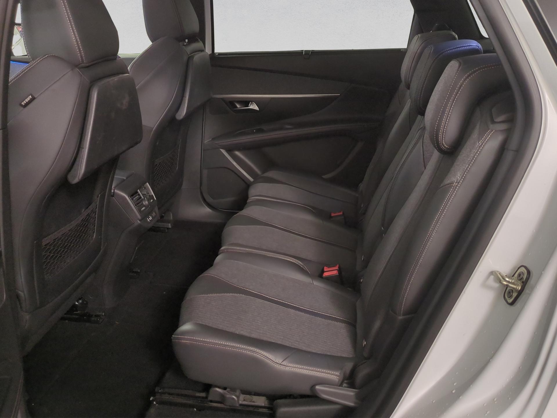 PEUGEOT 5008 1.6 THP GT Line EAT-image-14