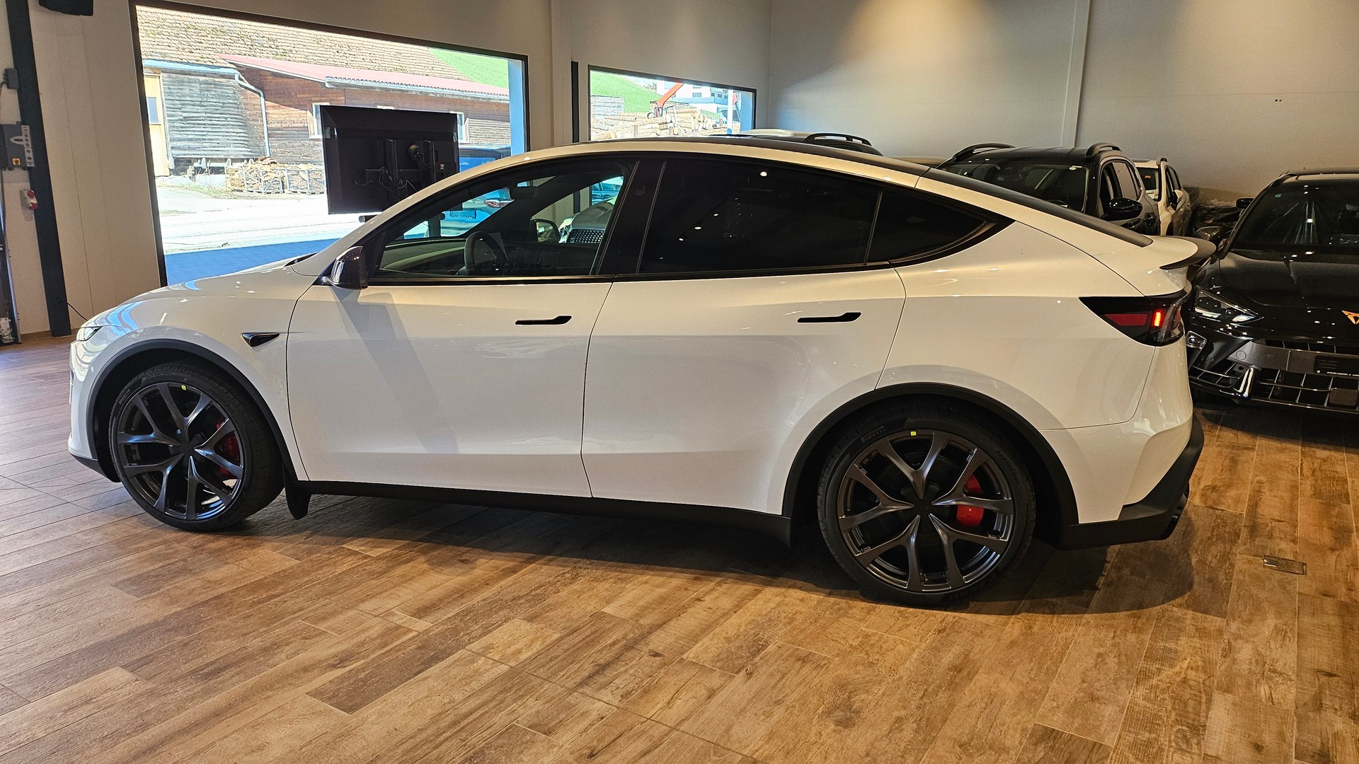 TESLA Model Y Performance 🔥AHK🔥AWD 🔥AHK🔥-image-16