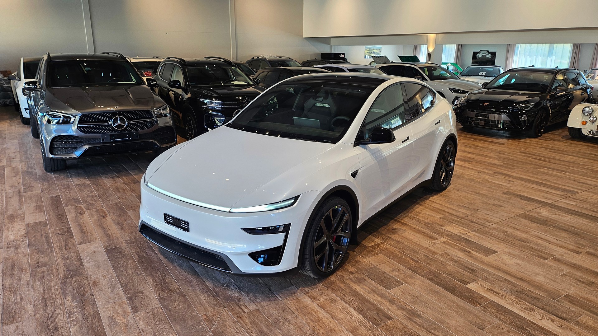 TESLA Model Y Performance 🔥AHK🔥AWD 🔥AHK🔥-showroom-element-2