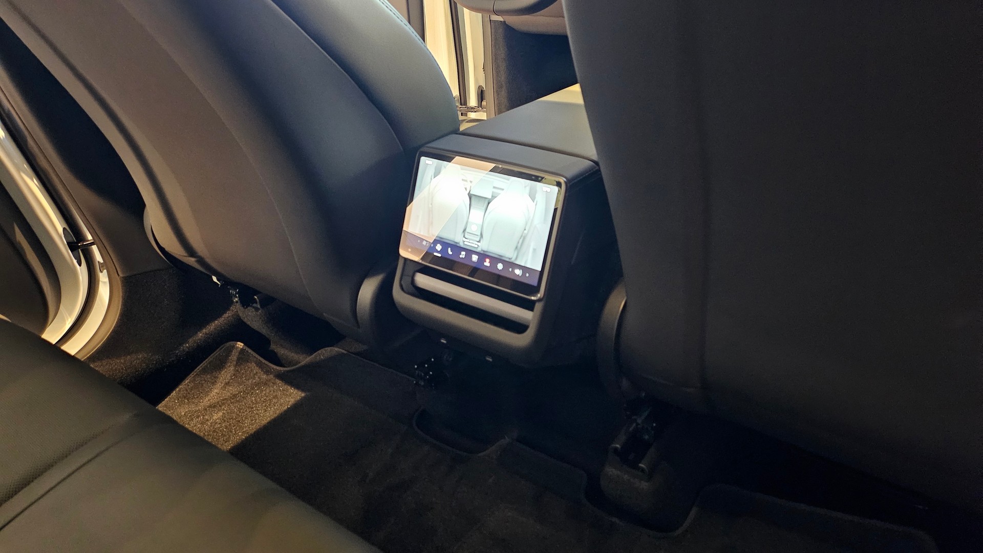 TESLA Model Y Performance 🔥AHK🔥AWD 🔥AHK🔥-image-21
