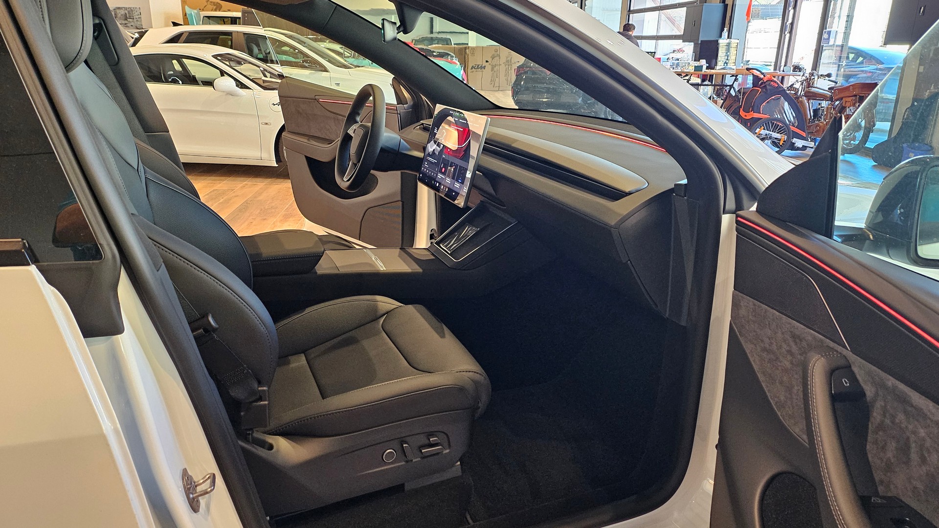 TESLA Model Y Performance 🔥AHK🔥AWD 🔥AHK🔥-image-18