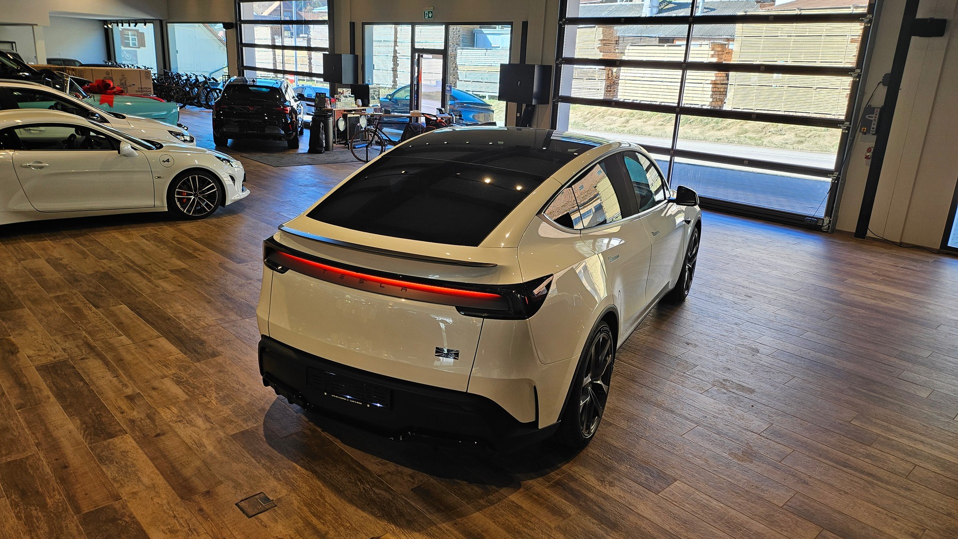TESLA Model Y Performance 🔥AHK🔥AWD 🔥AHK🔥-image-11