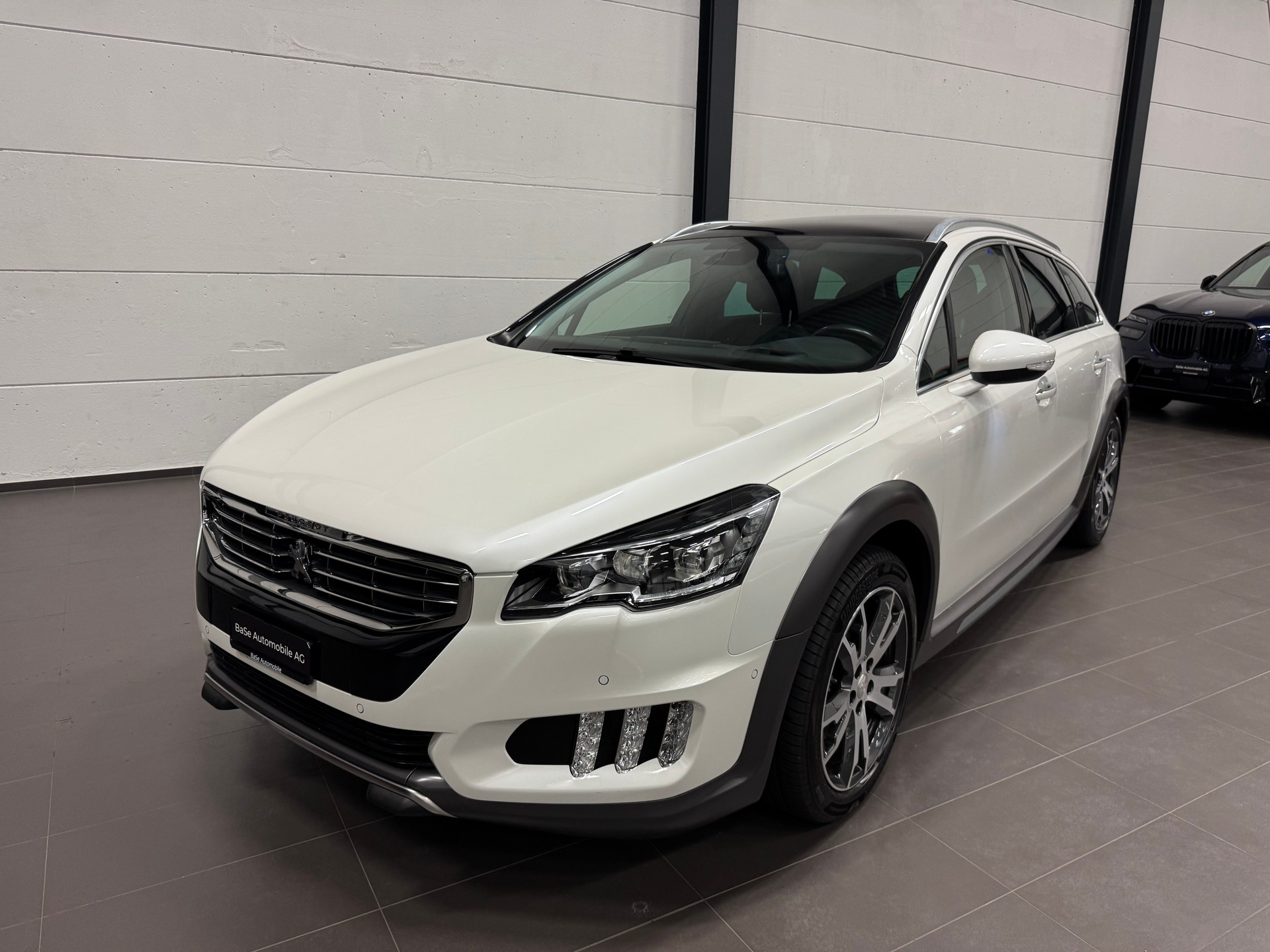 PEUGEOT 508 RXH 2.0 HDI Hybrid4 ETG6 ALL ROAD