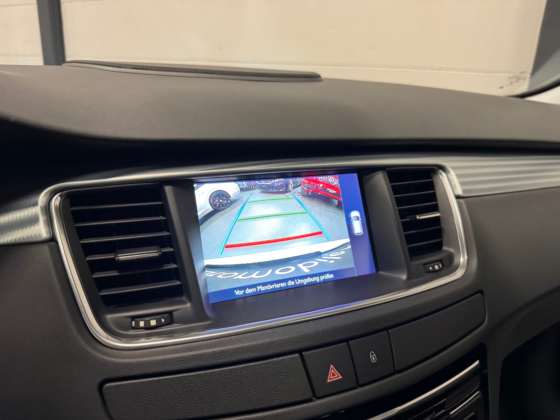 PEUGEOT 508 RXH 2.0 HDI Hybrid4 ETG6 ALL ROAD-image-26