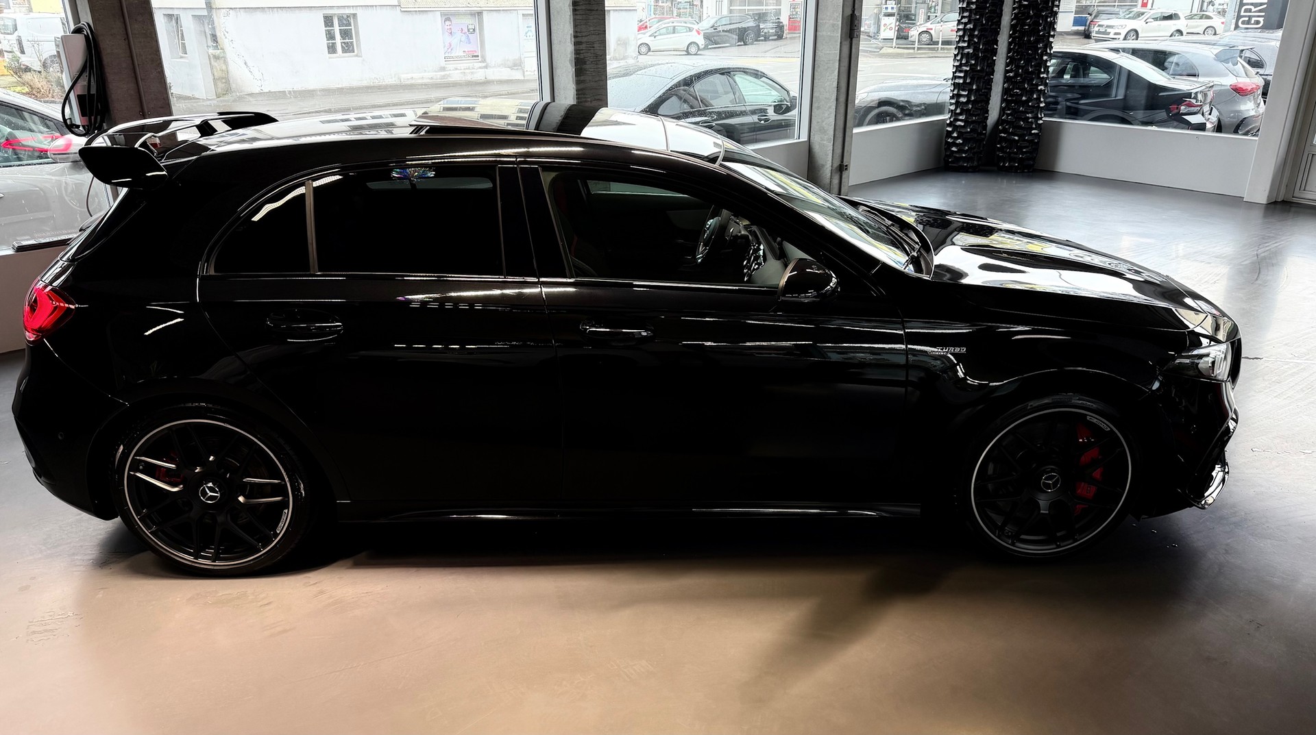 MERCEDES-BENZ A AMG 45 S 4Matic+ 8G-DCT-image-4
