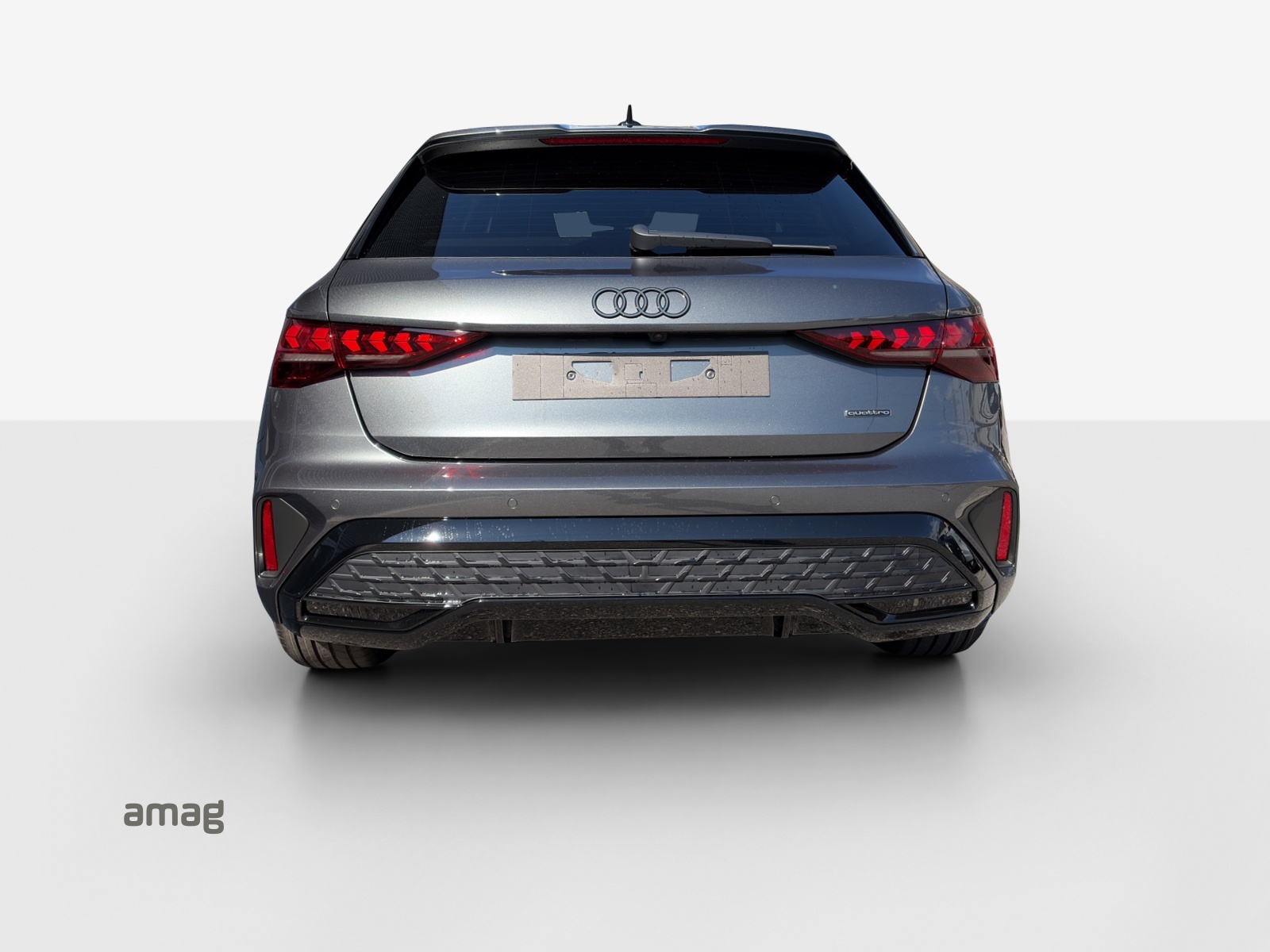AUDI A3 Sportback TFSI 150 kW quattro S line S tronic-showroom-element-3