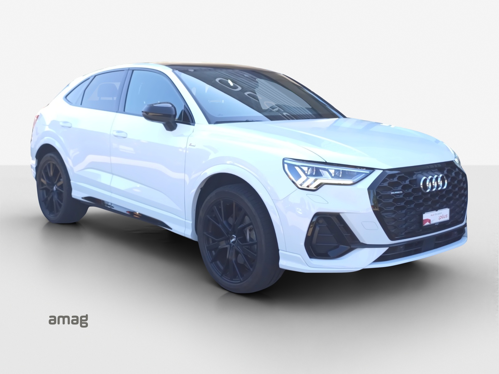 AUDI Q3 Sportback 45 TFSI S line quattro S-tronic-image-5