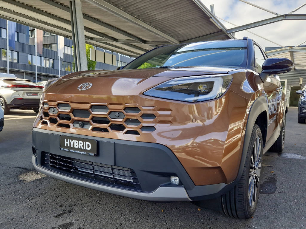 TOYOTA Yaris Cross 1.5 VVT-i HSD Prem 48451/004-image-18