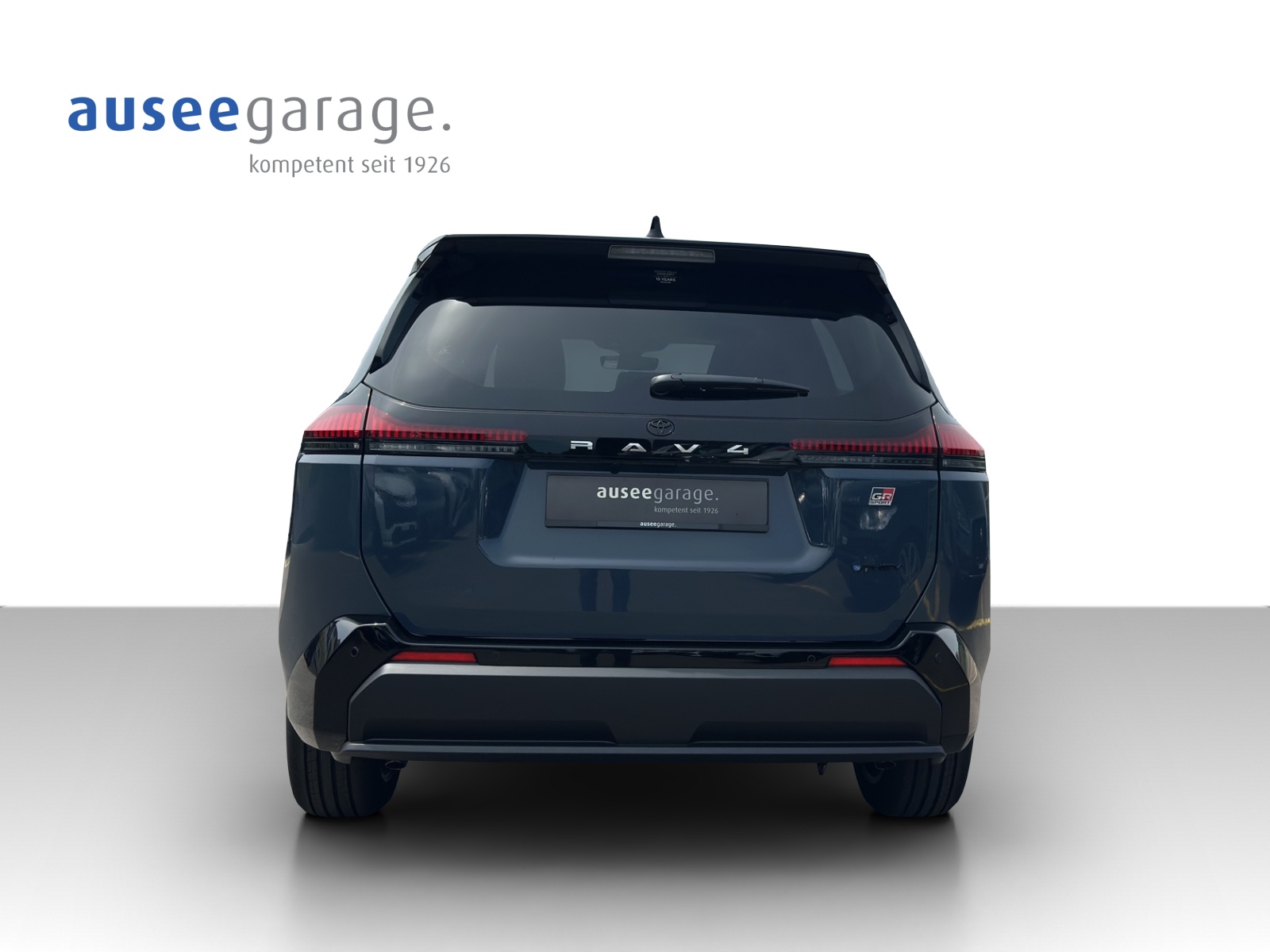 TOYOTA RAV4 2.5 Plug-In-Hybrid GR Sport-showroom-element-3