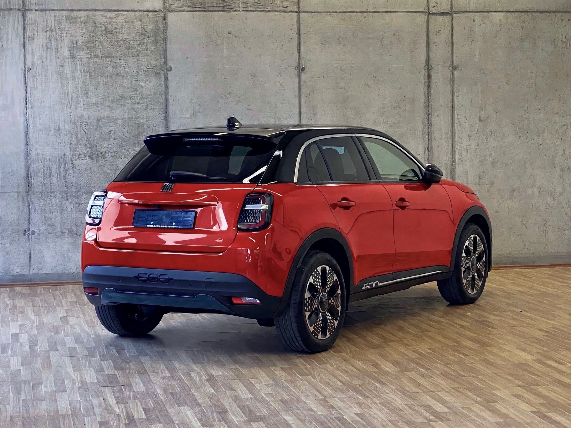 FIAT 600h*MildHybrid*Swiss*La Prima*-image-23