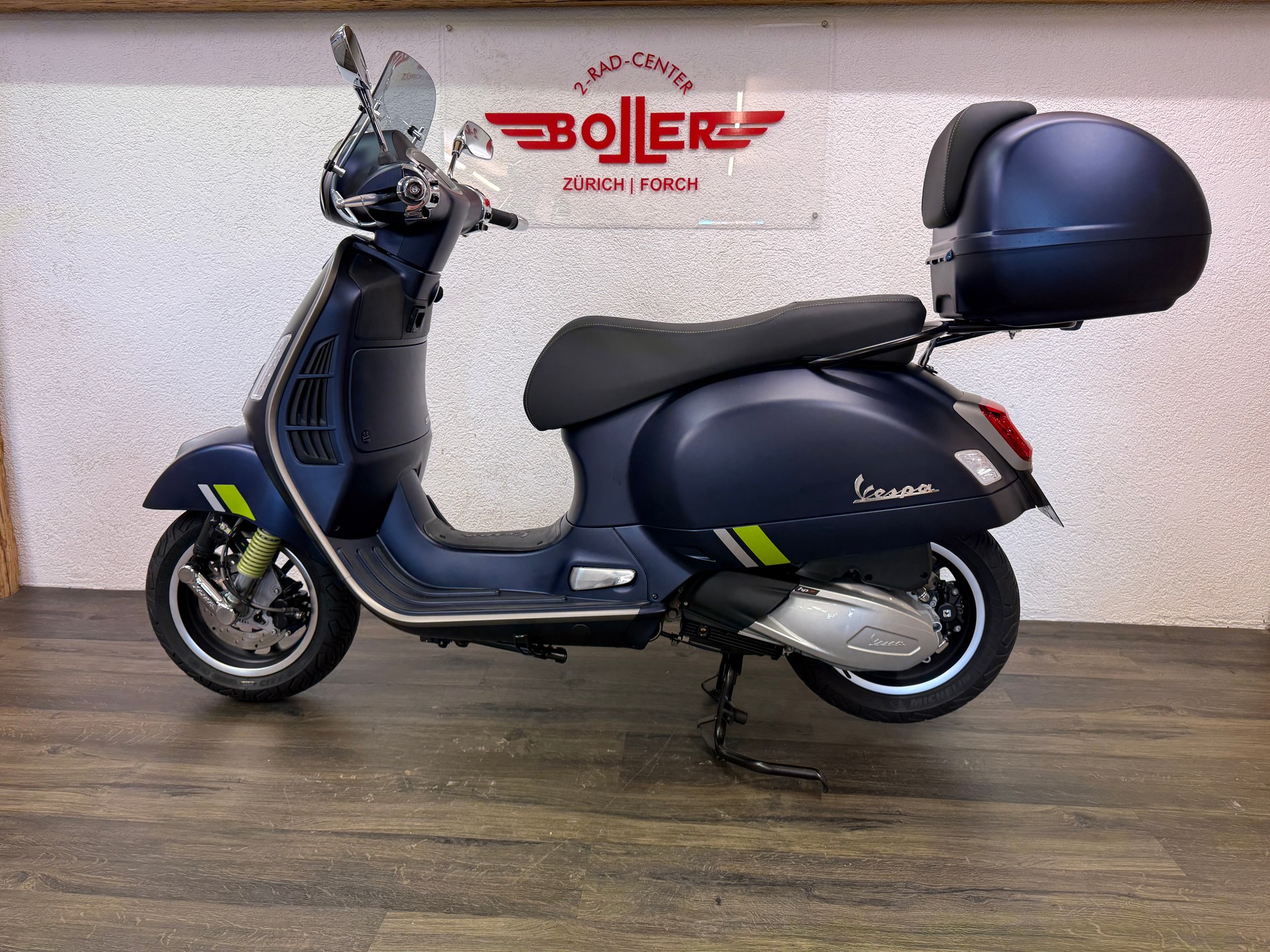PIAGGIO Vespa GTS 300 Super Tech ABS-image-6
