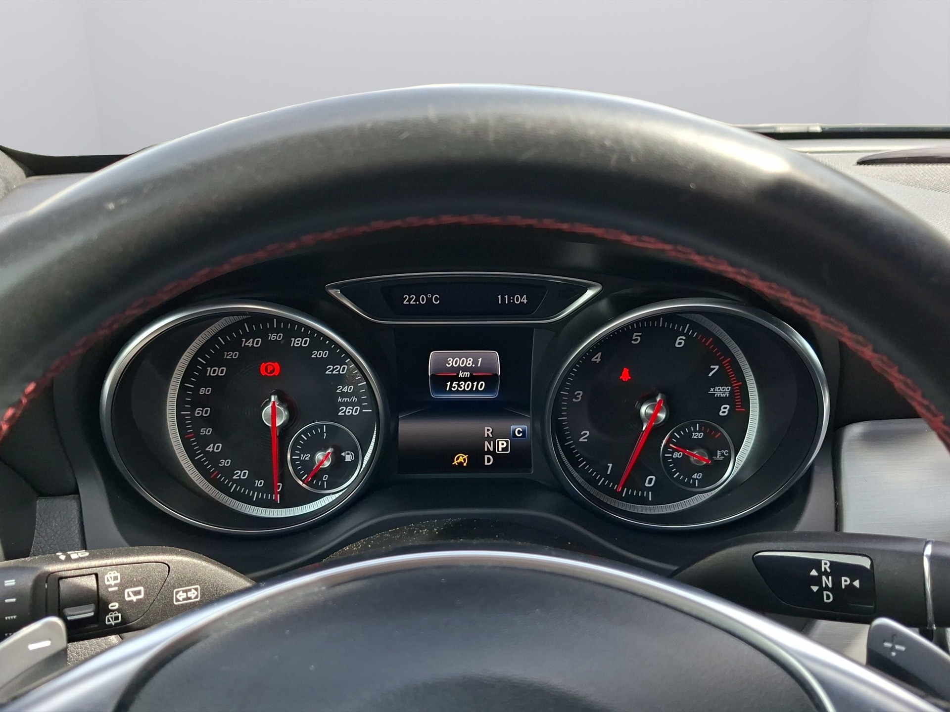 MERCEDES-BENZ GLA 250 AMG Line 4Matic 7G-DCT-image-10