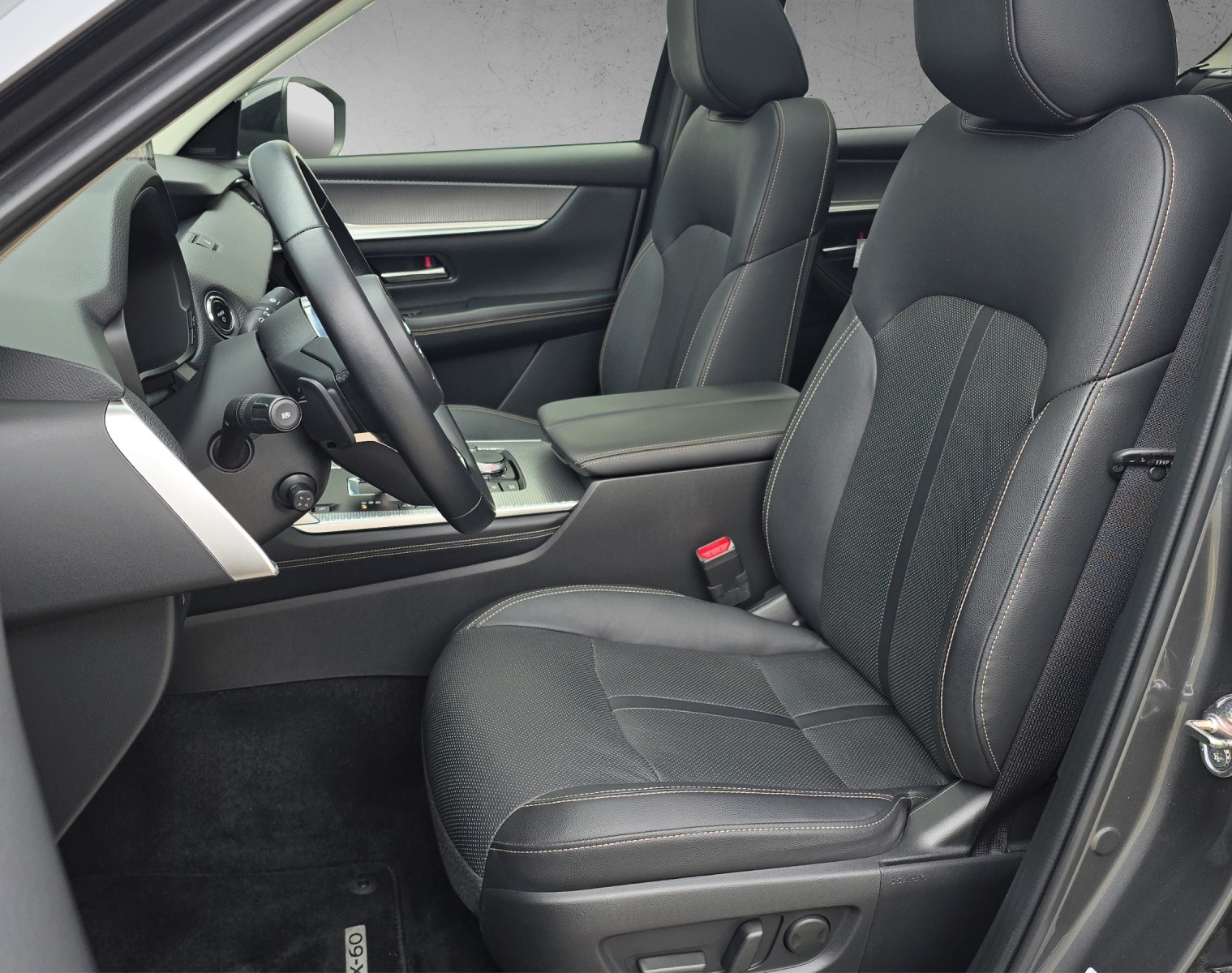 MAZDA CX-60 e-Skyactiv PHEV 327 AWD Homura Plug-in-Hybrid mit AHK-image-9