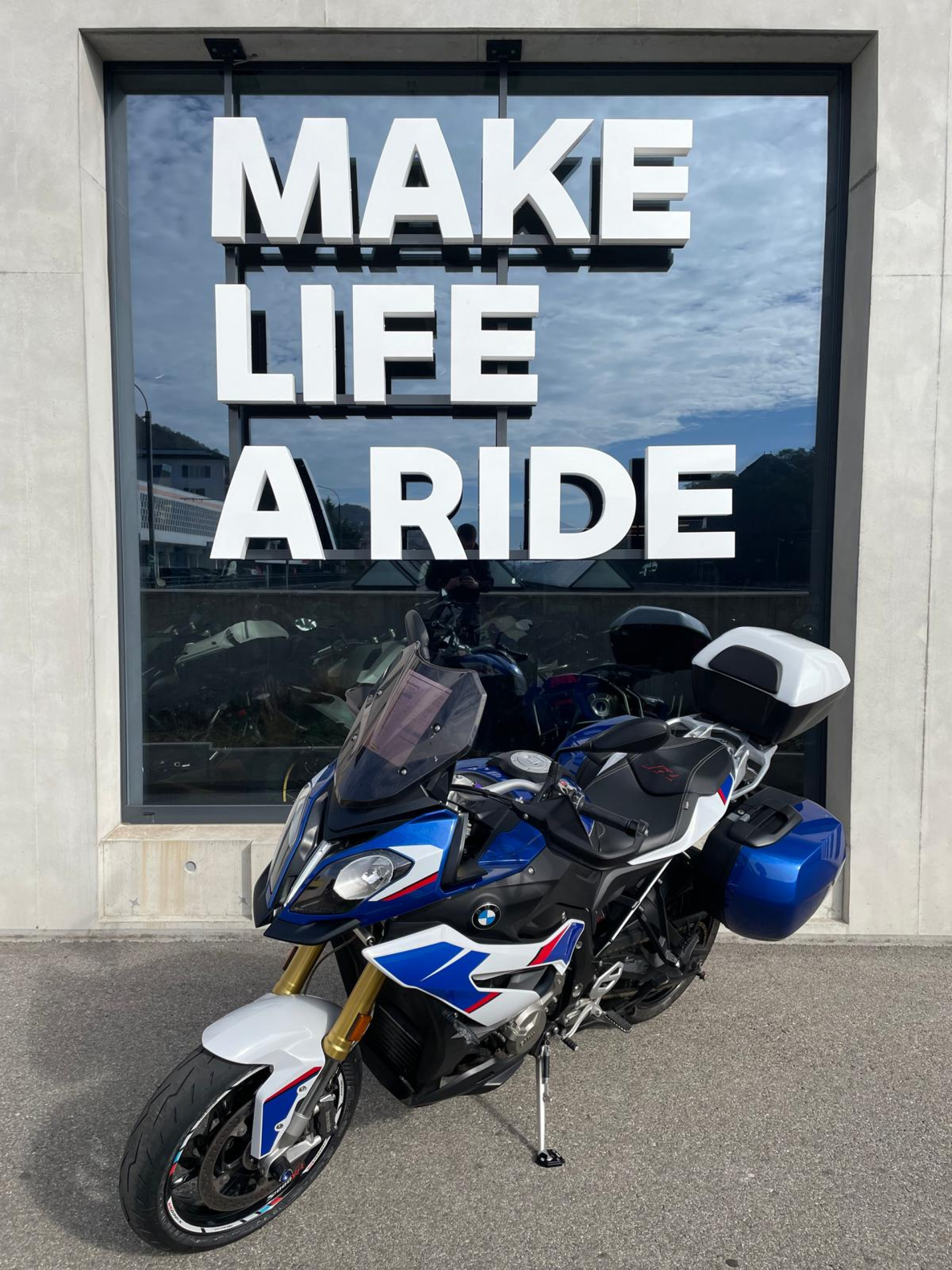 BMW S 1000 XR HP-image-3