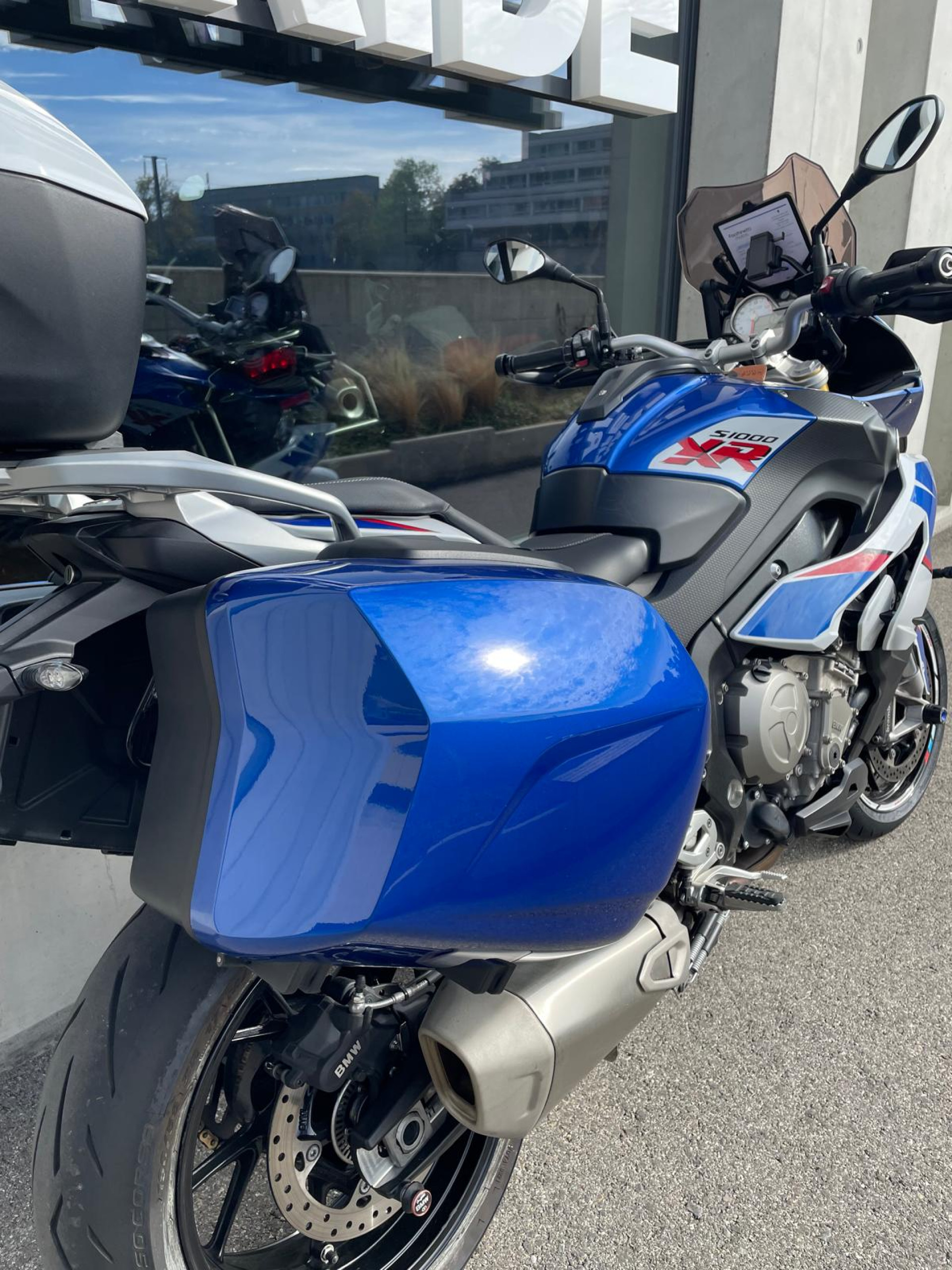 BMW S 1000 XR HP-image-8