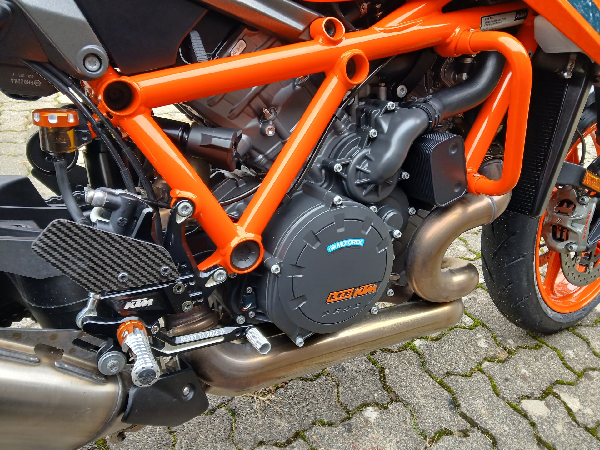 KTM 1290 Super Duke R-image-3