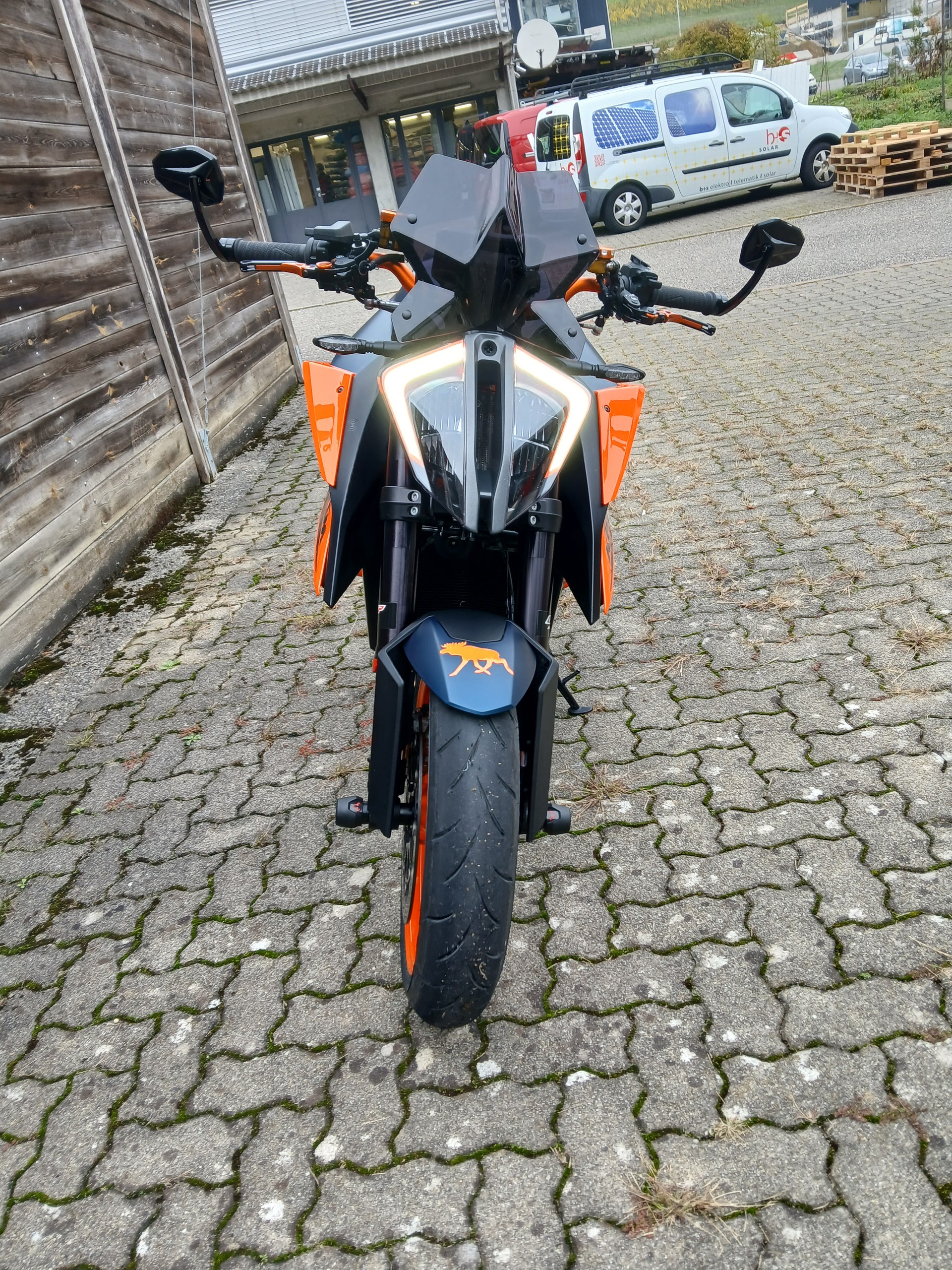 KTM 1290 Super Duke R-image-7