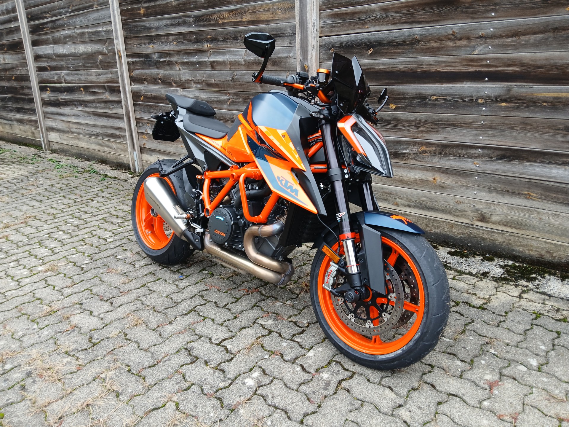 KTM 1290 Super Duke R-image-6