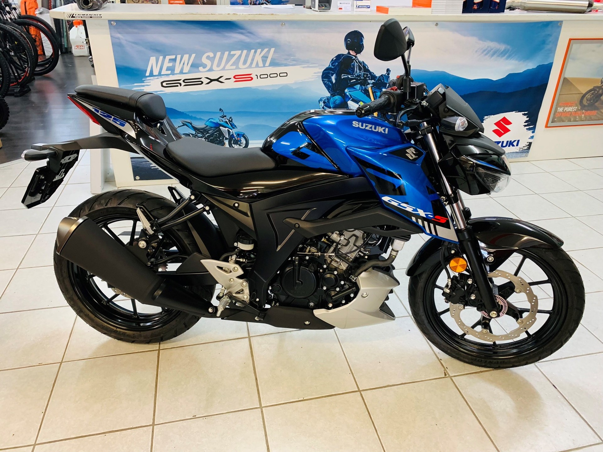 SUZUKI GSX-S 125-image-0