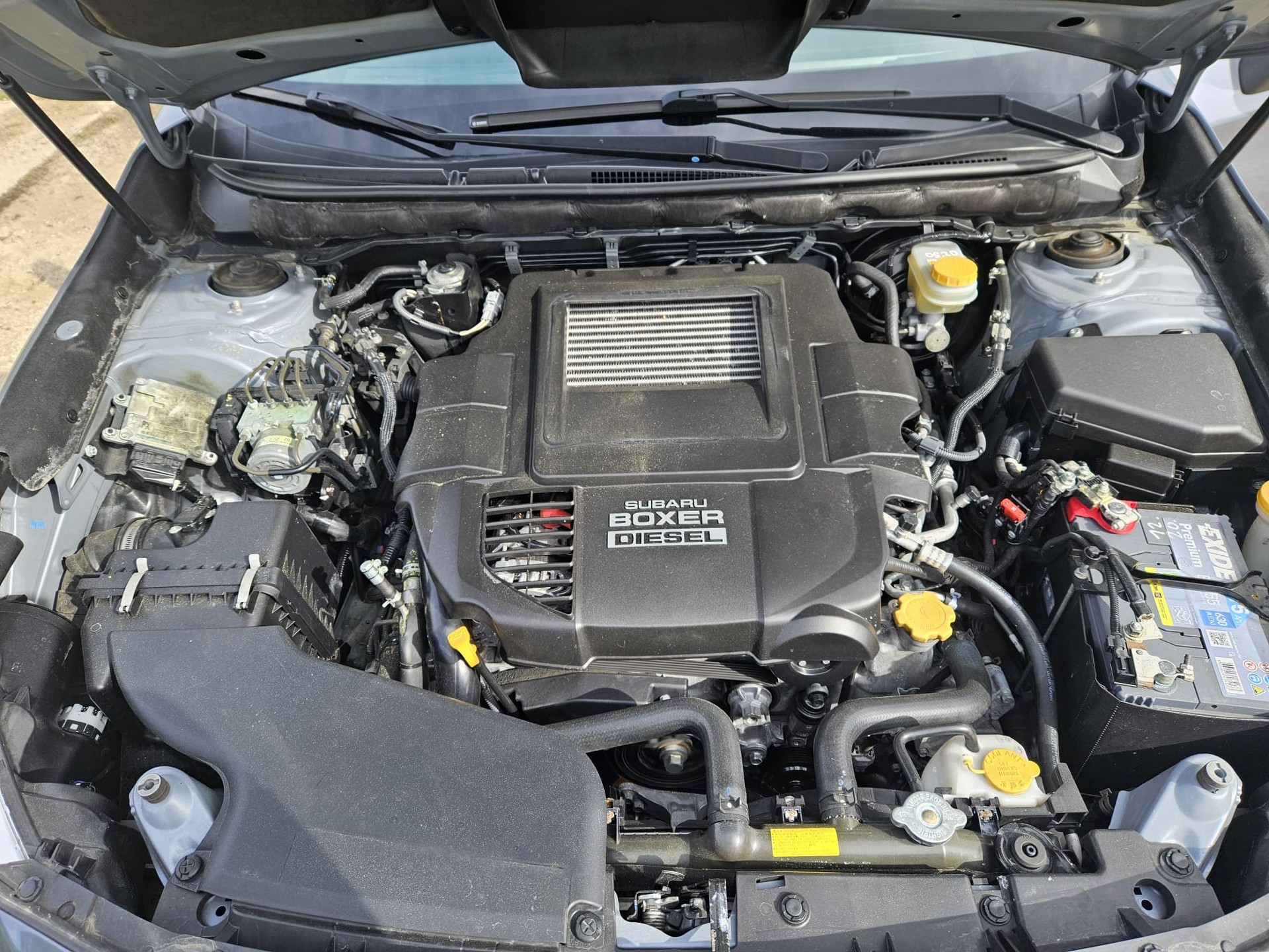 SUBARU Outback Legacy 2.0D Swiss AWD Automat.-image-23