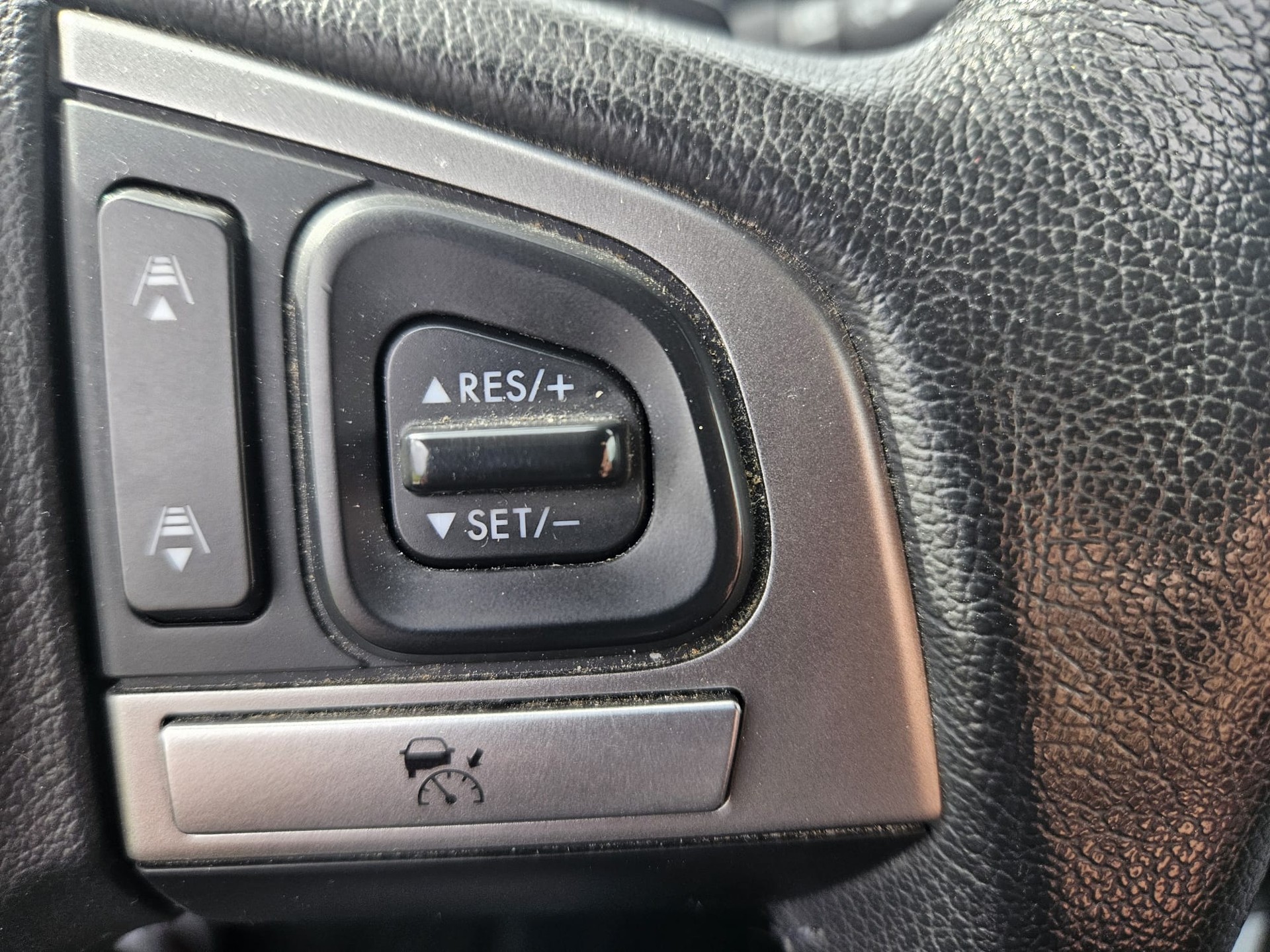 SUBARU Outback Legacy 2.0D Swiss AWD Automat.-image-16