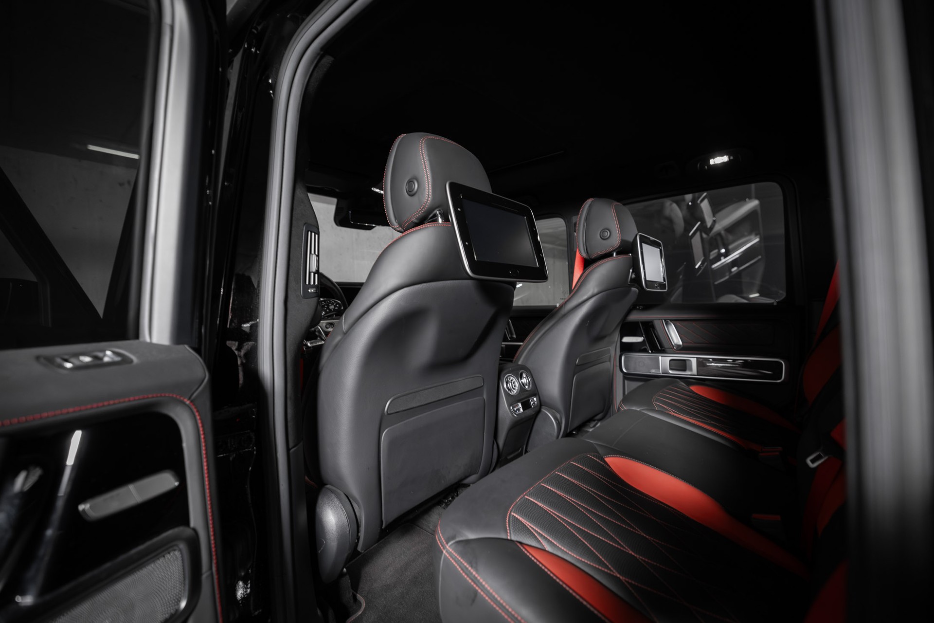 MERCEDES-BENZ G 63 AMG Edition 1 Speedshift Plus G-Tronic-image-14