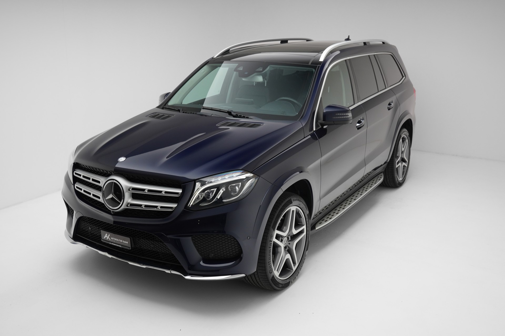 MERCEDES-BENZ GLS 350 d 4Matic 9G-TRONIC-showroom-element-3