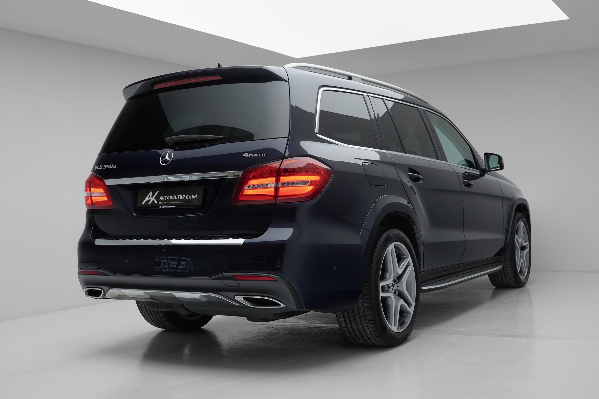 MERCEDES-BENZ GLS 350 d 4Matic 9G-TRONIC-image-9