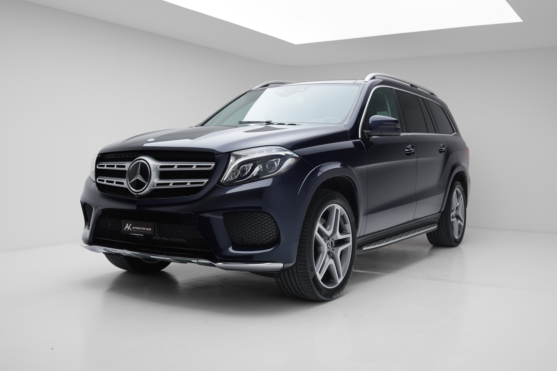 MERCEDES-BENZ GLS 350 d 4Matic 9G-TRONIC-showroom-element-1