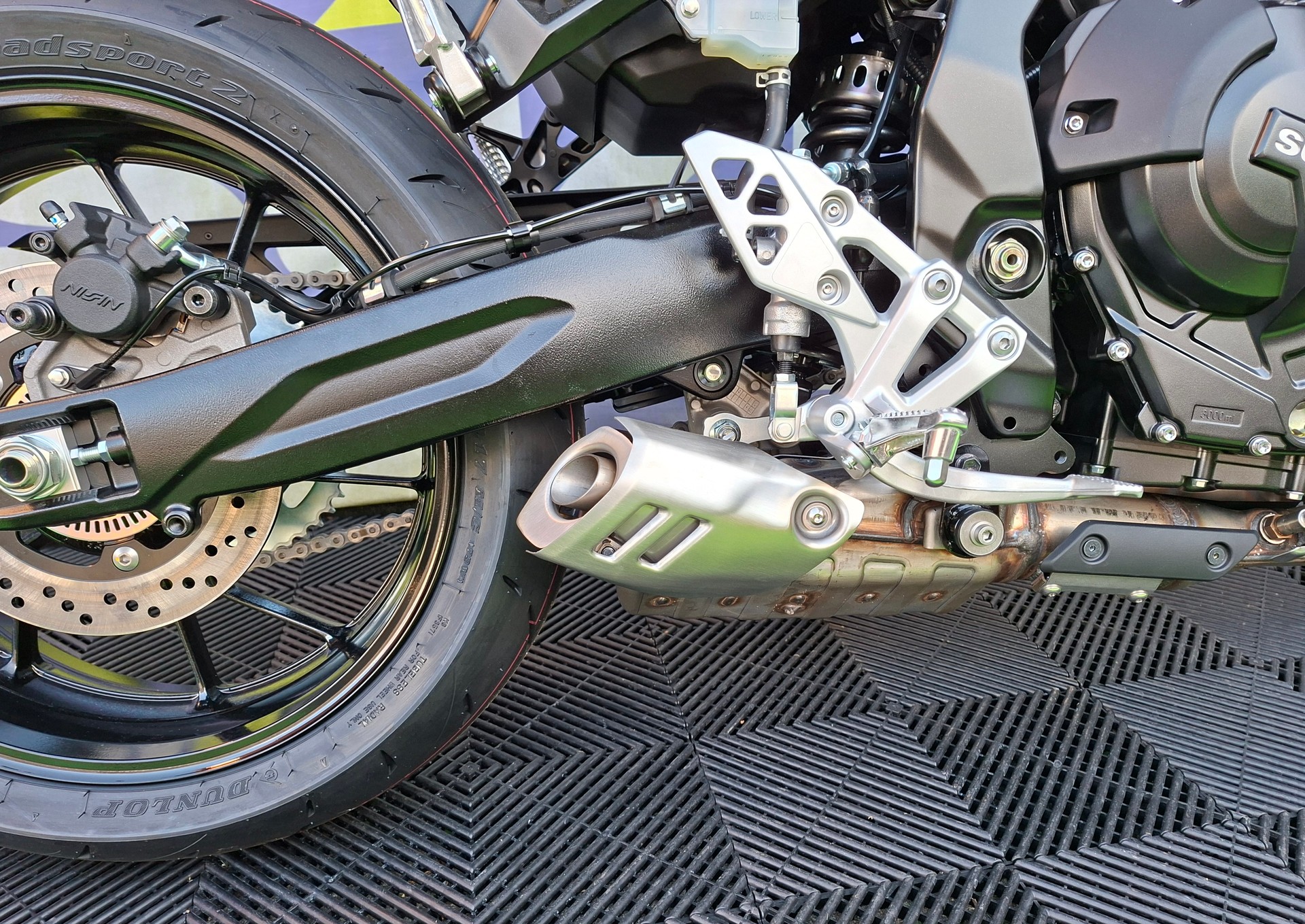 SUZUKI GSX 8 T (35kW)-image-7