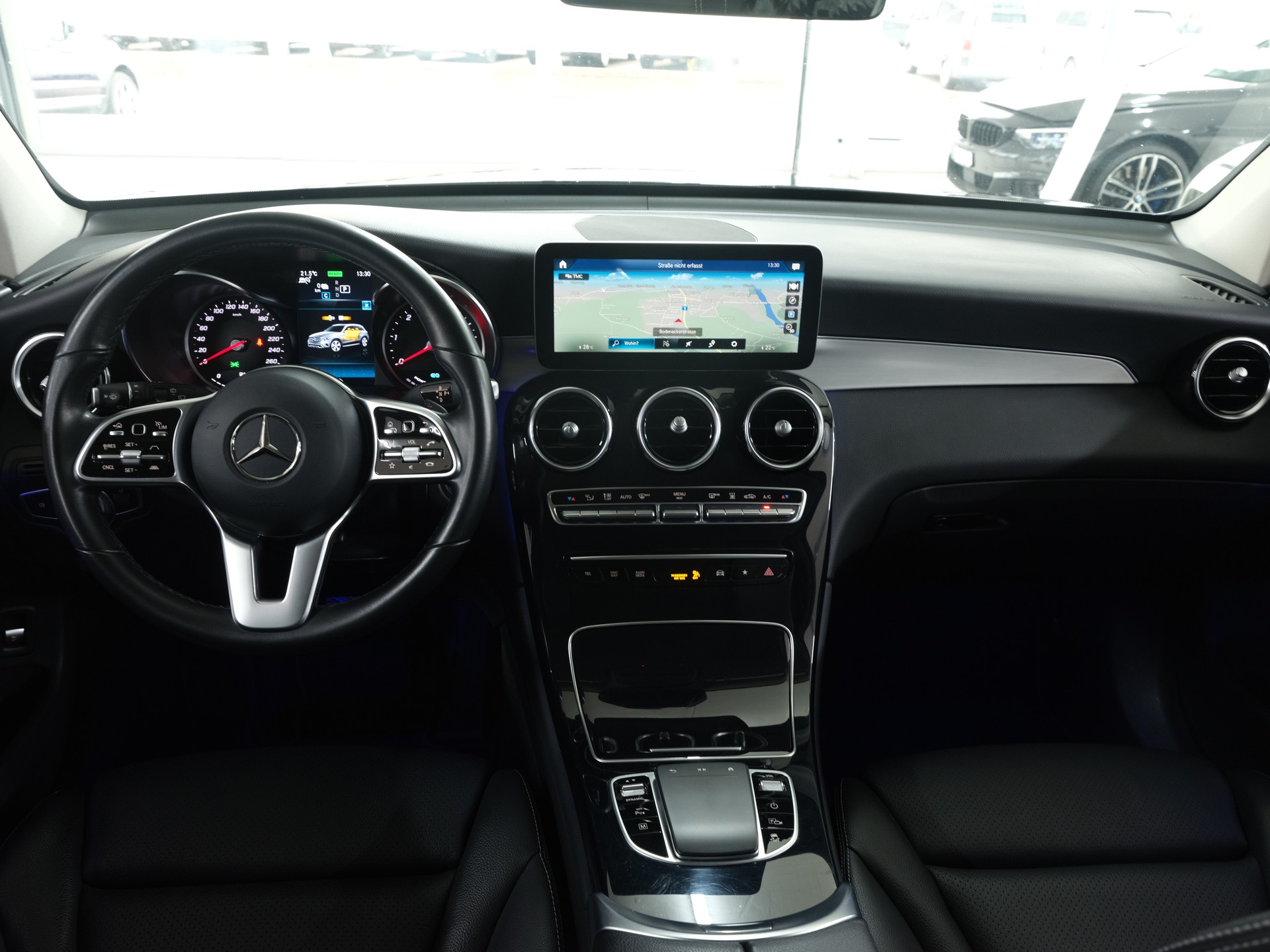 MERCEDES-BENZ GLC 300 de 4Matic 9G-Tronic-image-12
