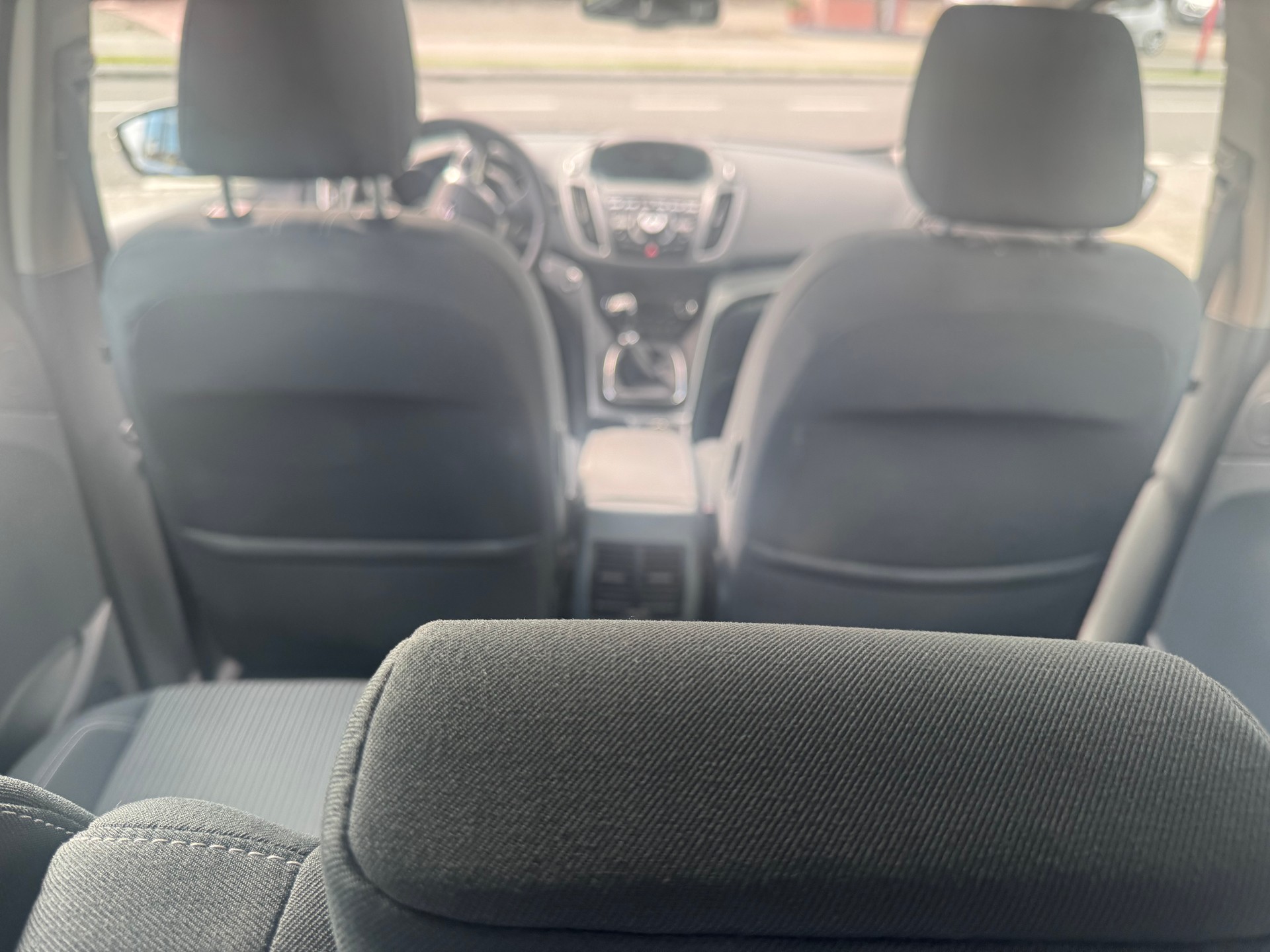FORD C-Max 1.6 SCTi Titanium-image-5