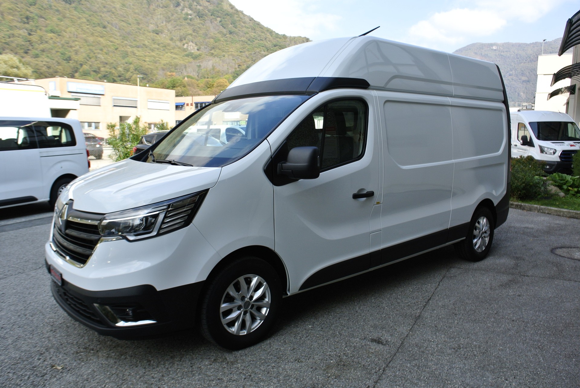 RENAULT Trafic 2.0 Blue dCi 150 3.5t Advance L2H2 IP