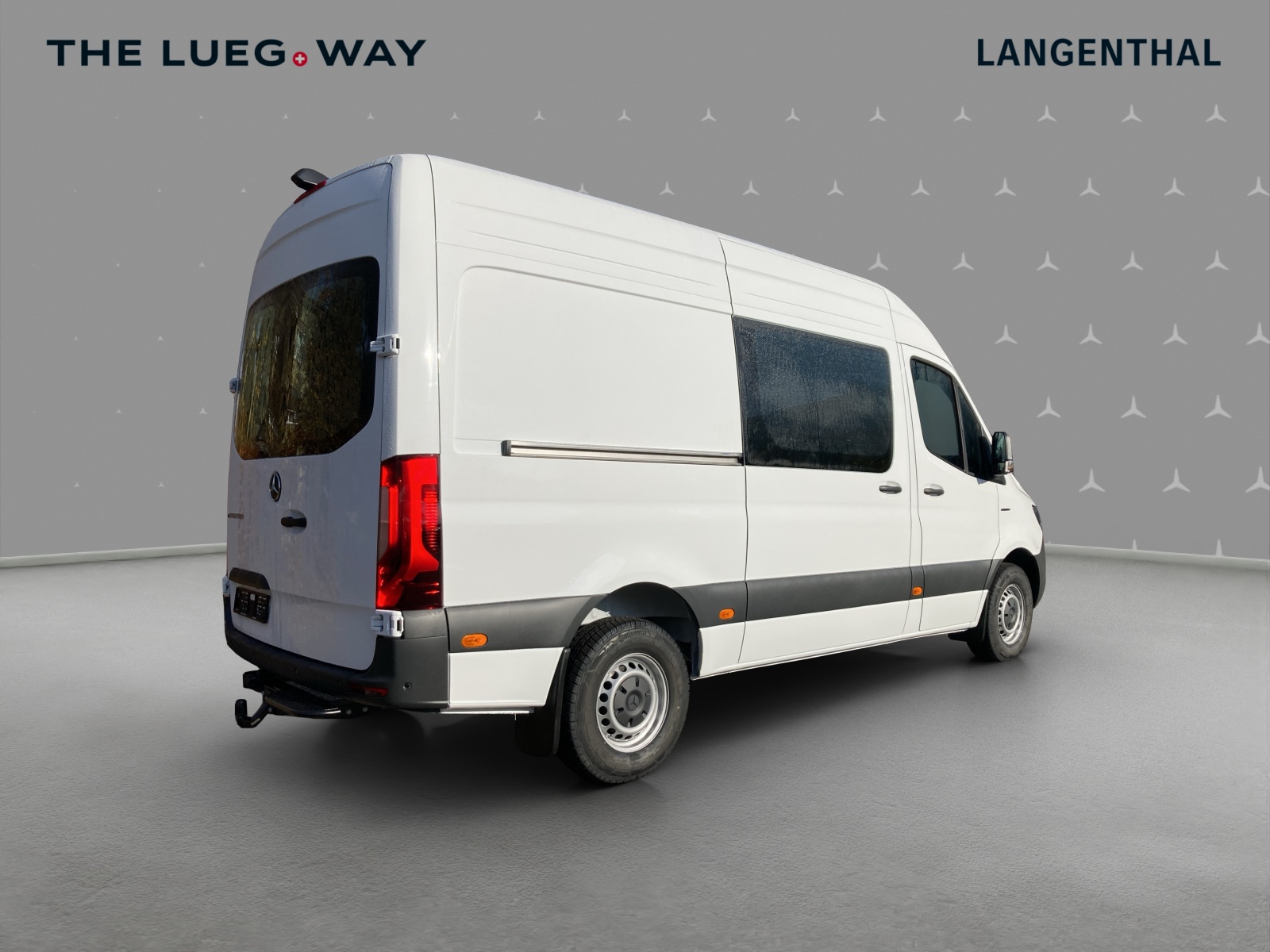 MERCEDES-BENZ eSprinter 320 81kWh Standard Hoch Pro-image-5