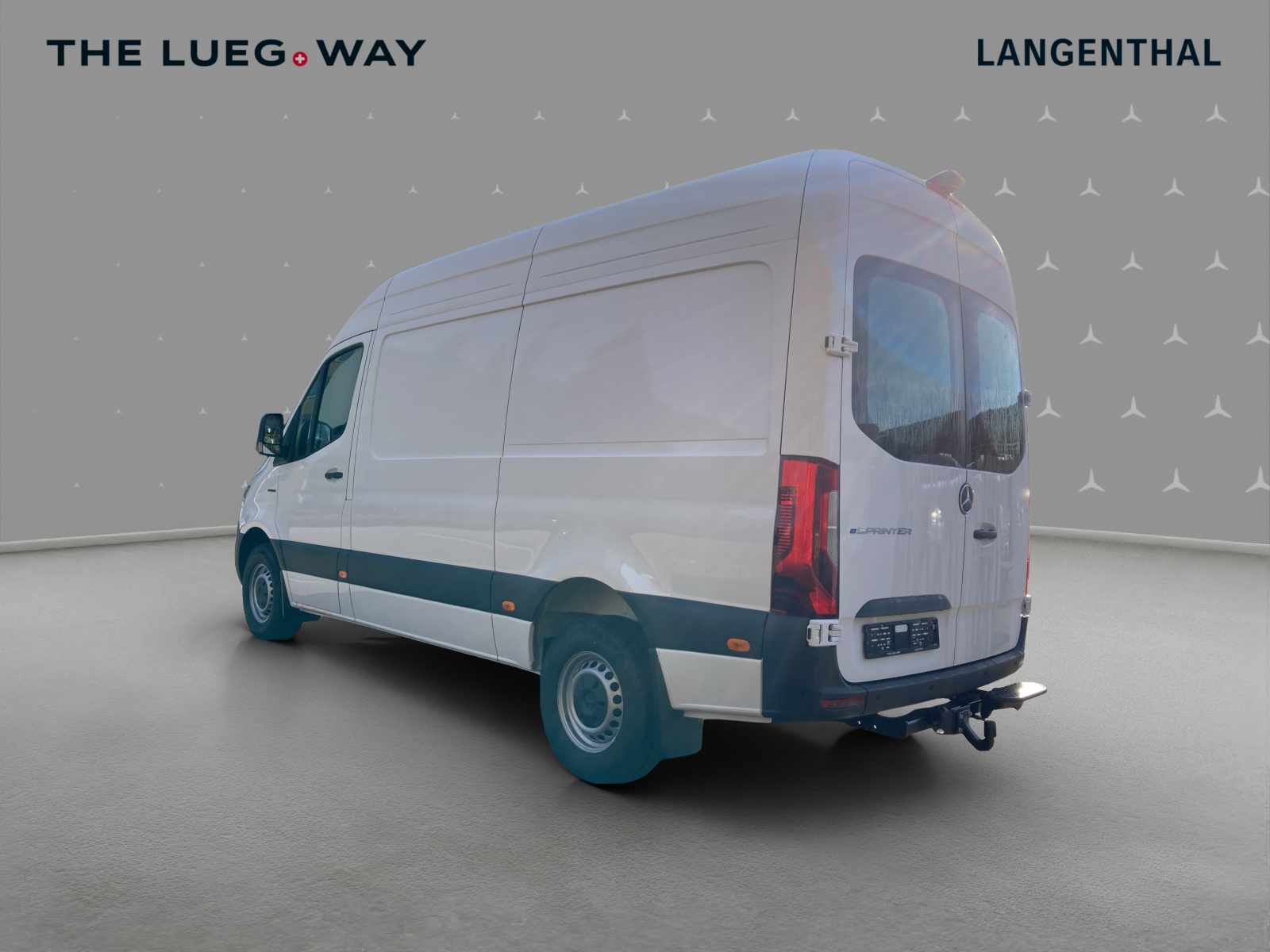 MERCEDES-BENZ eSprinter 320 81kWh Standard Hoch Pro-image-4